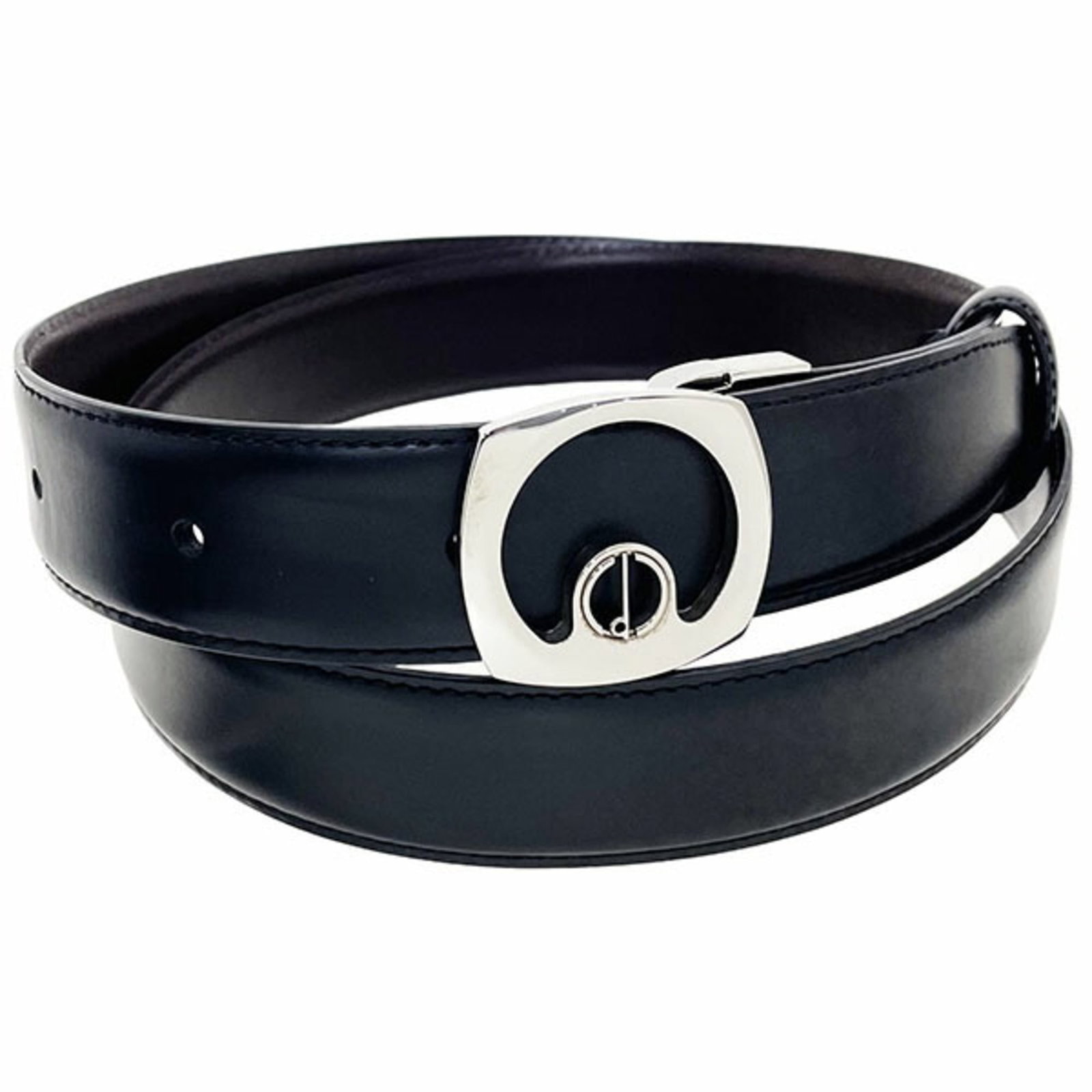 Standard belt from Dunhill: Standard belt from Dunhill Black leather standard belt from Dunhill, available in lengths ranging from 32.28'' to 37.79''. Made with high-quality materials and featuring a simple yet elegant design,