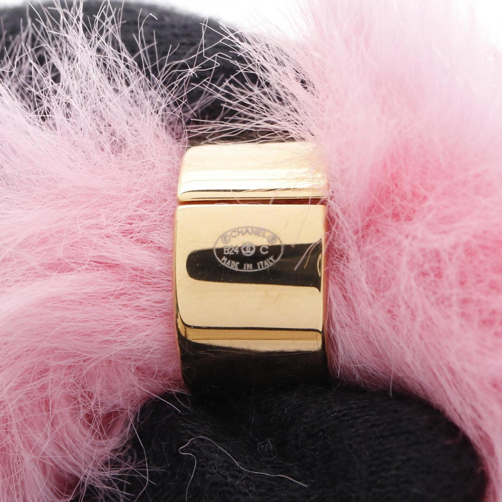 Fur Chanel Scrunchie - 3