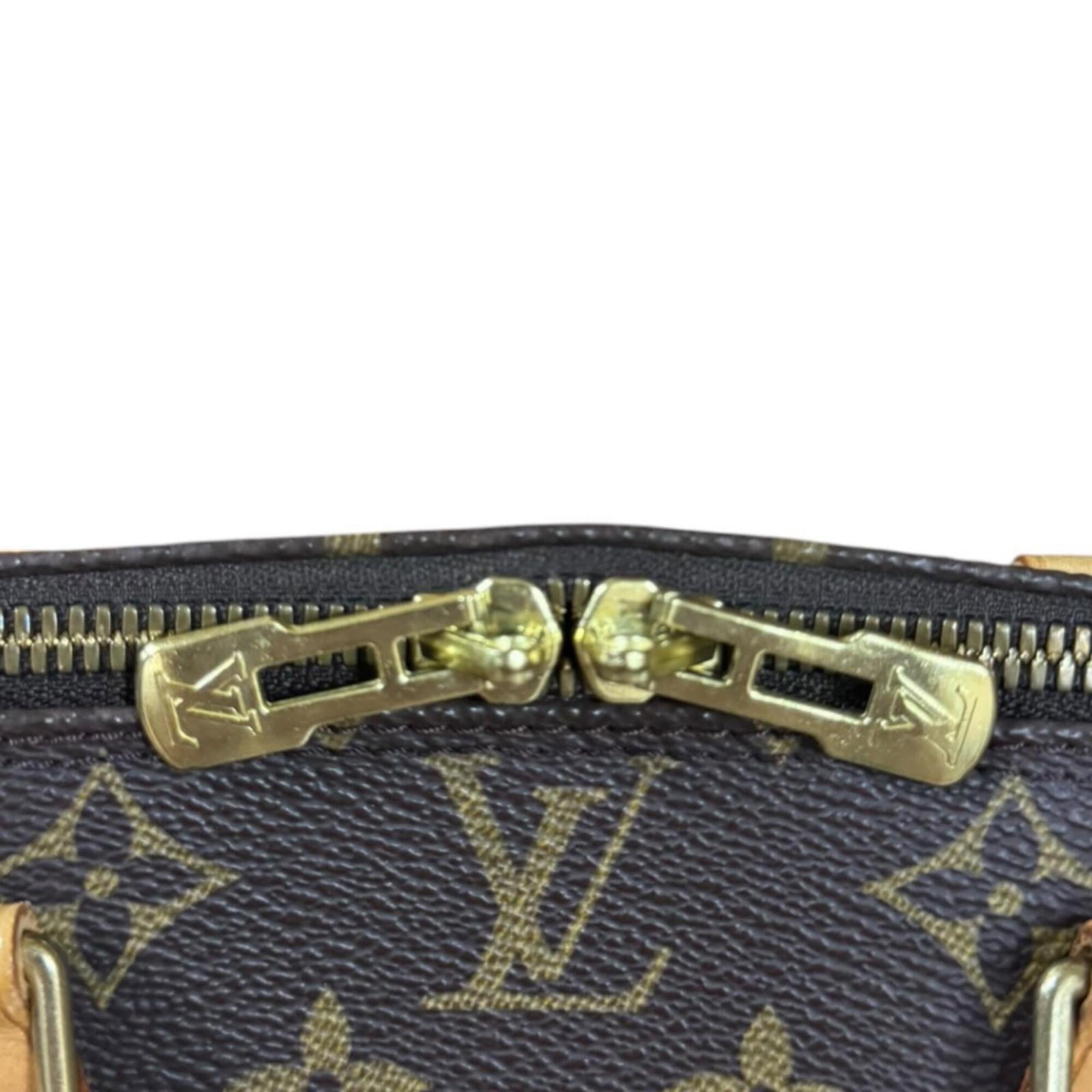 Louis Vuitton Handbag Monogram - 16