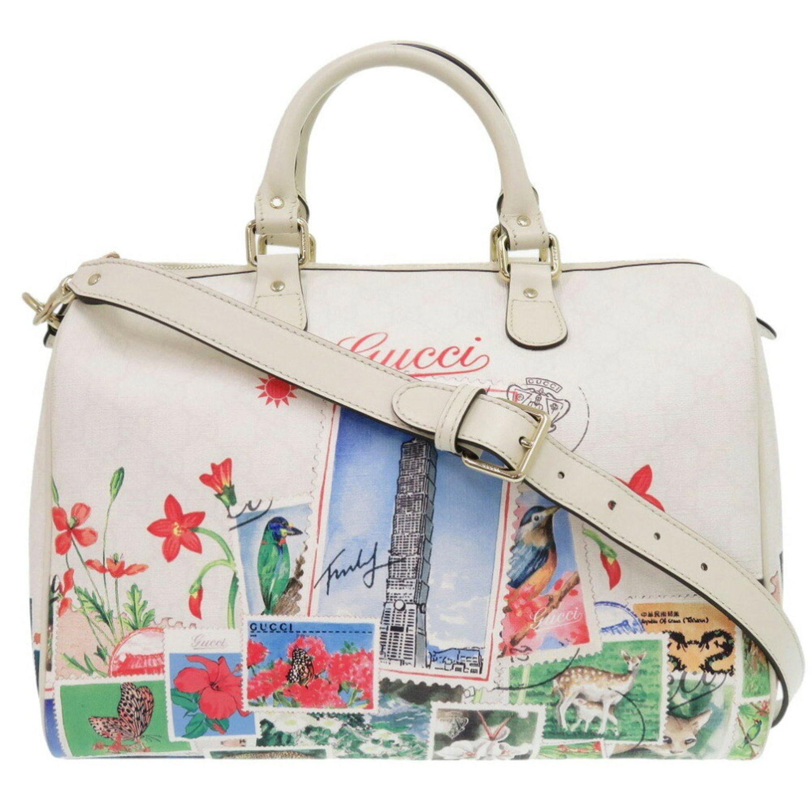 Boston Bag Leather Handbag Gucci: Boston Bag Leather Handbag Gucci White leather Boston bag from Gucci, featuring a classic design with clean lines and a timeless aesthetic. This stylish handbag comes with a dust bag and shoulder