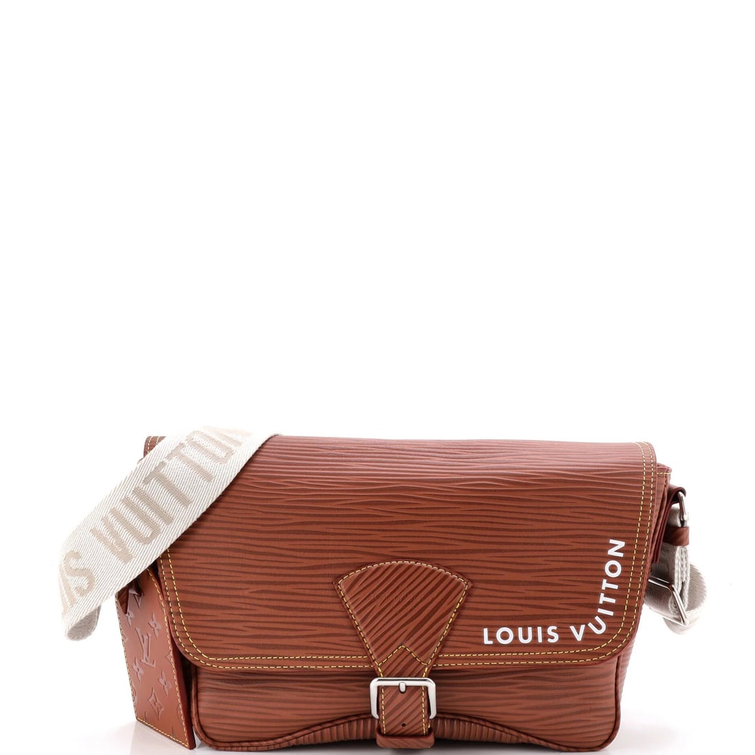 Louis Vuitton Montsouris Messenger Bag Epi Leather: Louis Vuitton Montsouris Messenger Bag Epi Leather Brown Louis Vuitton Montsouris Messenger Bag Epi Leather features a classic messenger design with minor creases and corner wear on the exterior,