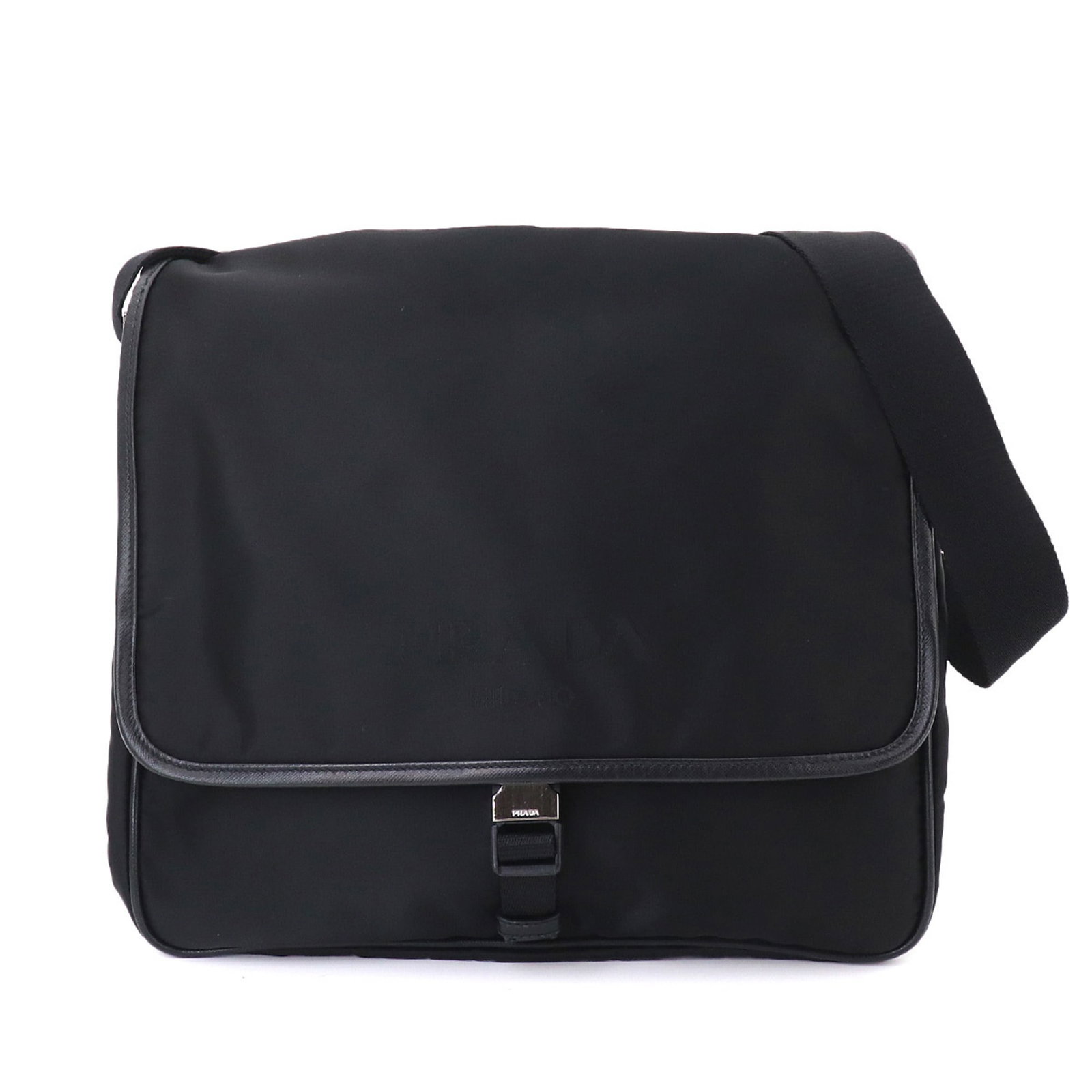 Nylon Leather Handbag Messenger Bag Shoulder Prada: Nylon Leather Handbag Messenger Bag Shoulder Prada Saffiano leather construction provides durability and sophistication, while the nylon material adds a modern touch to this versatile messenger bag.