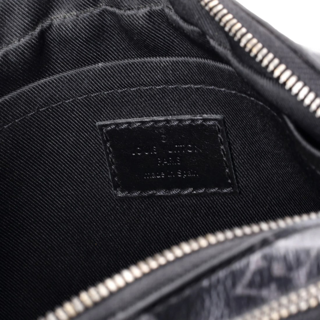 Alpha Messenger Bag Monogram Eclipse Canvas Louis Vuitton - 7
