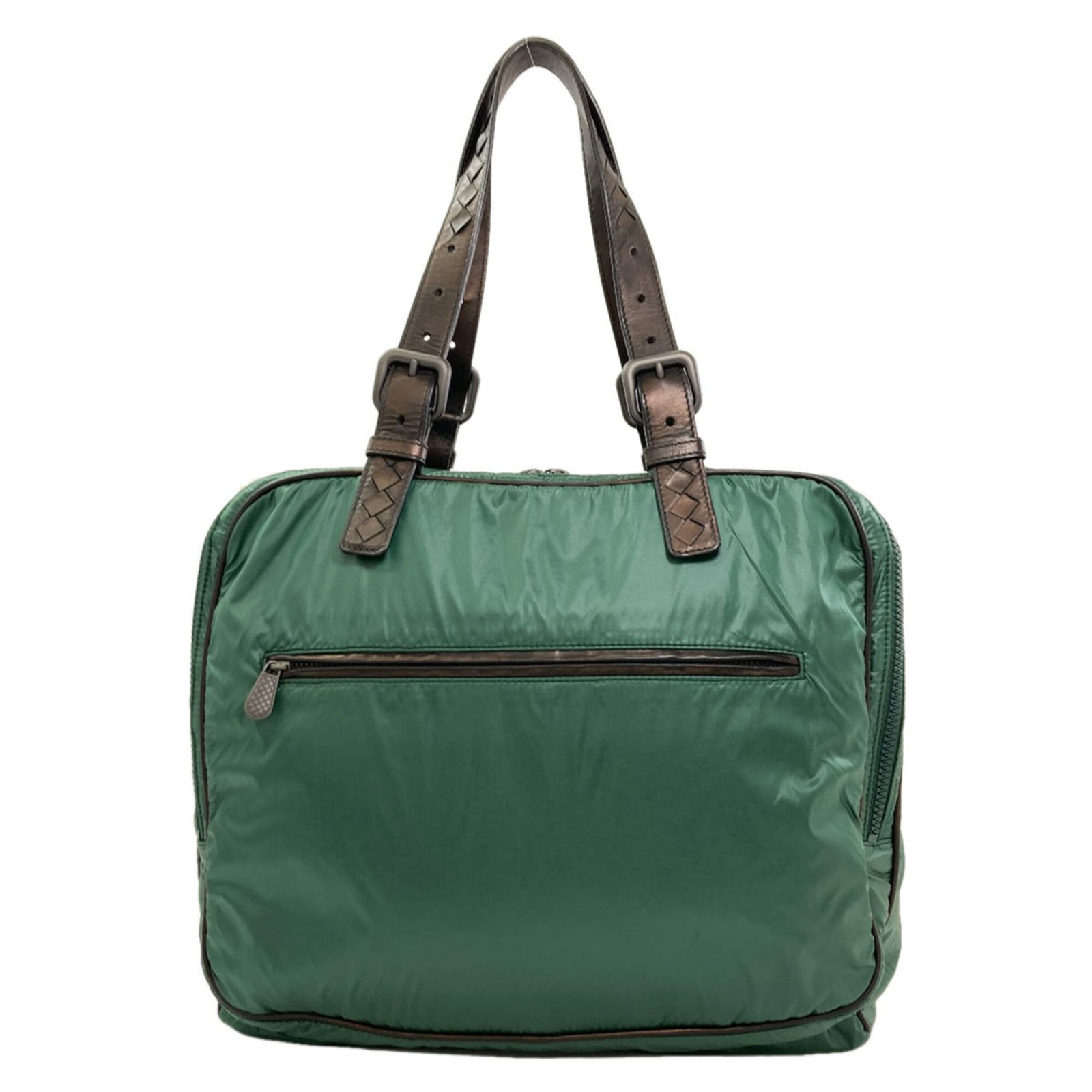 Bottega Veneta Handbag Nylon: Bottega Veneta Handbag Nylon Bottega Veneta's Nylon handbag boasts sleek, modern design with a durable nylon material and versatile zipper closure. Standing at 28cm x 35cm x 9cm, it offers ample space