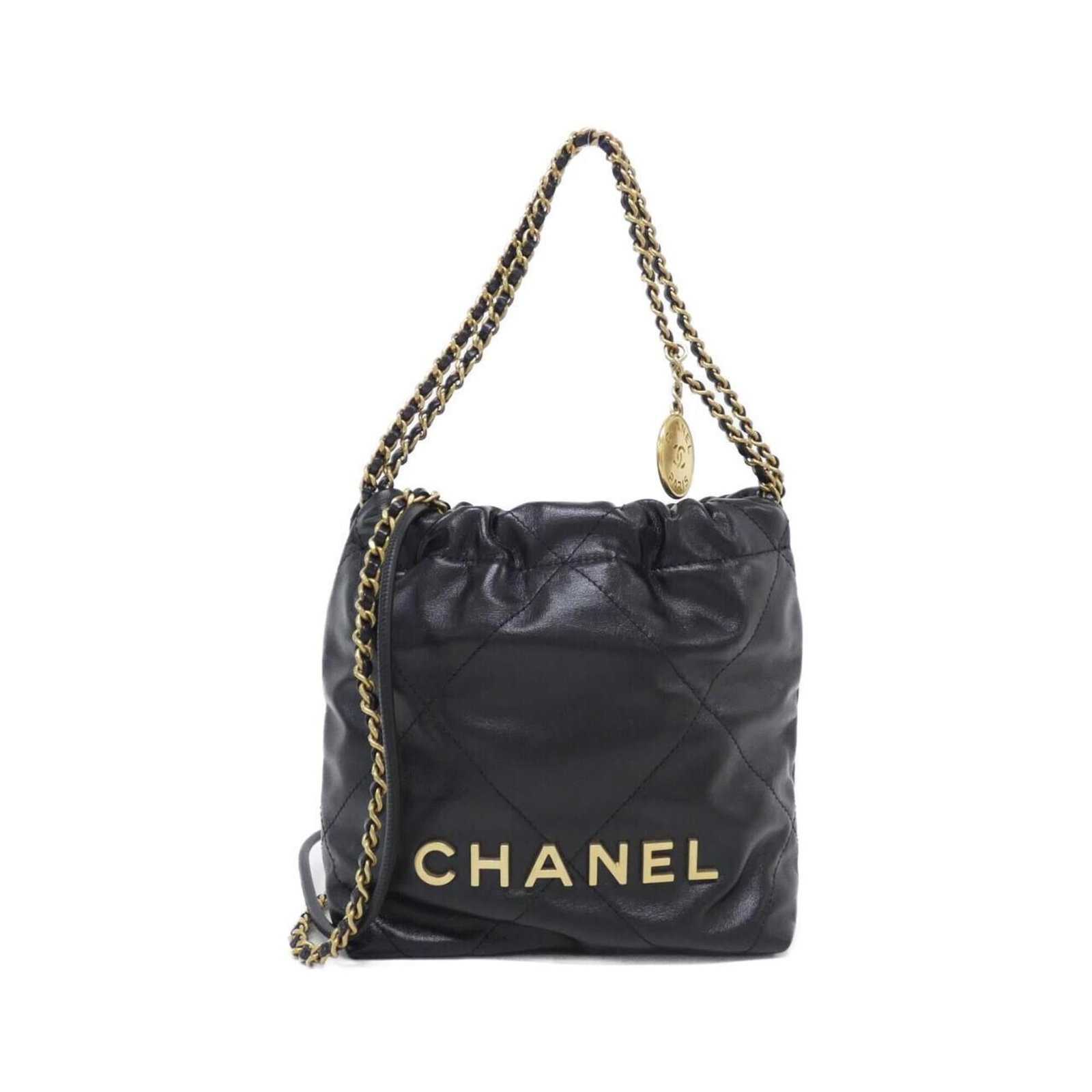 Leather Handbag Chanel: Leather Handbag Chanel Black leather handbag with matte gold hardware, crafted from high-quality calfskin. This stylish and classic design measures 19cm x 18cm x 6cm, making it a versatile accessory