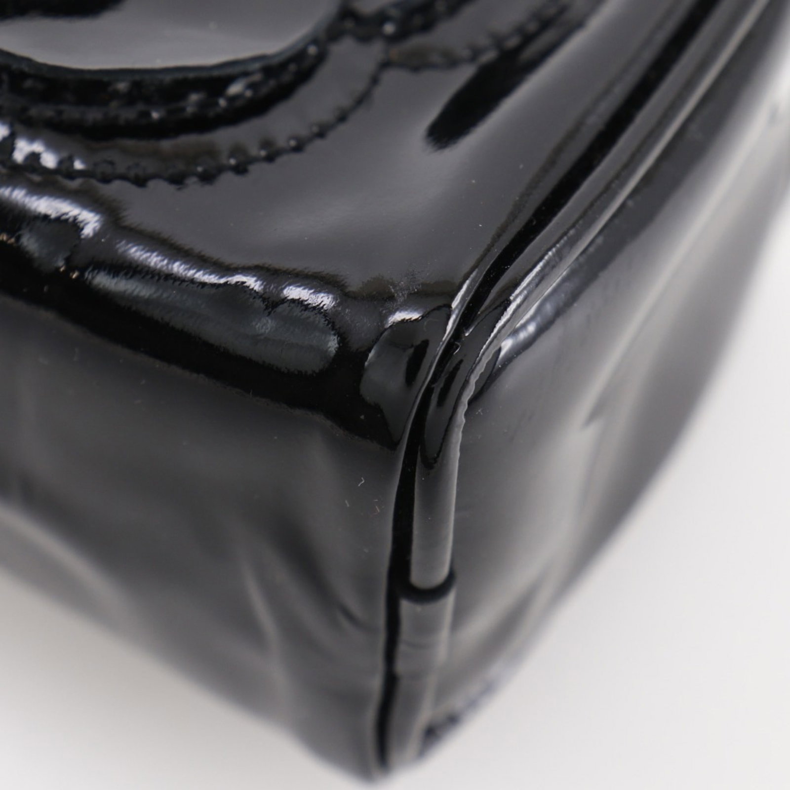 Leather Pouch by Chanel - 5