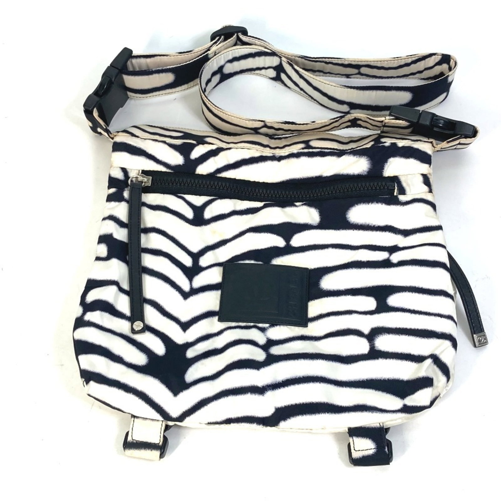Nylon Messenger Bag Shoulder Bag: Nylon Messenger Bag Shoulder Bag Black and White Nylon Messenger Bag with Adjustable Strap. This sleek shoulder bag features a durable nylon material, adjustable strap for a customizable fit, and a co