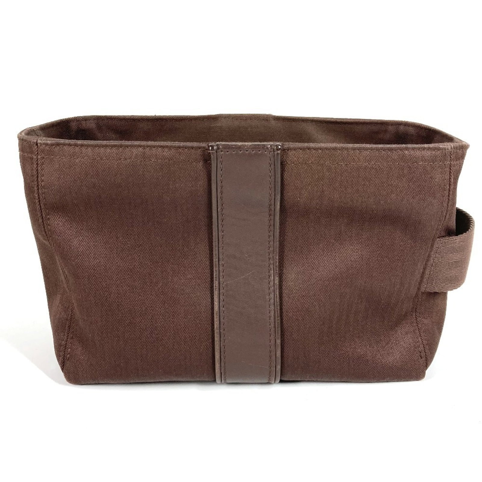 Hermes Clutch Bag Pouch Toile Chevron: Hermes Clutch Bag Pouch Toile Chevron Toile Chevron Pouch from Hermes, a classic French design featuring iconic chevron patterns in brown. This compact clutch bag measures 14.5cm x 22.5cm and boasts
