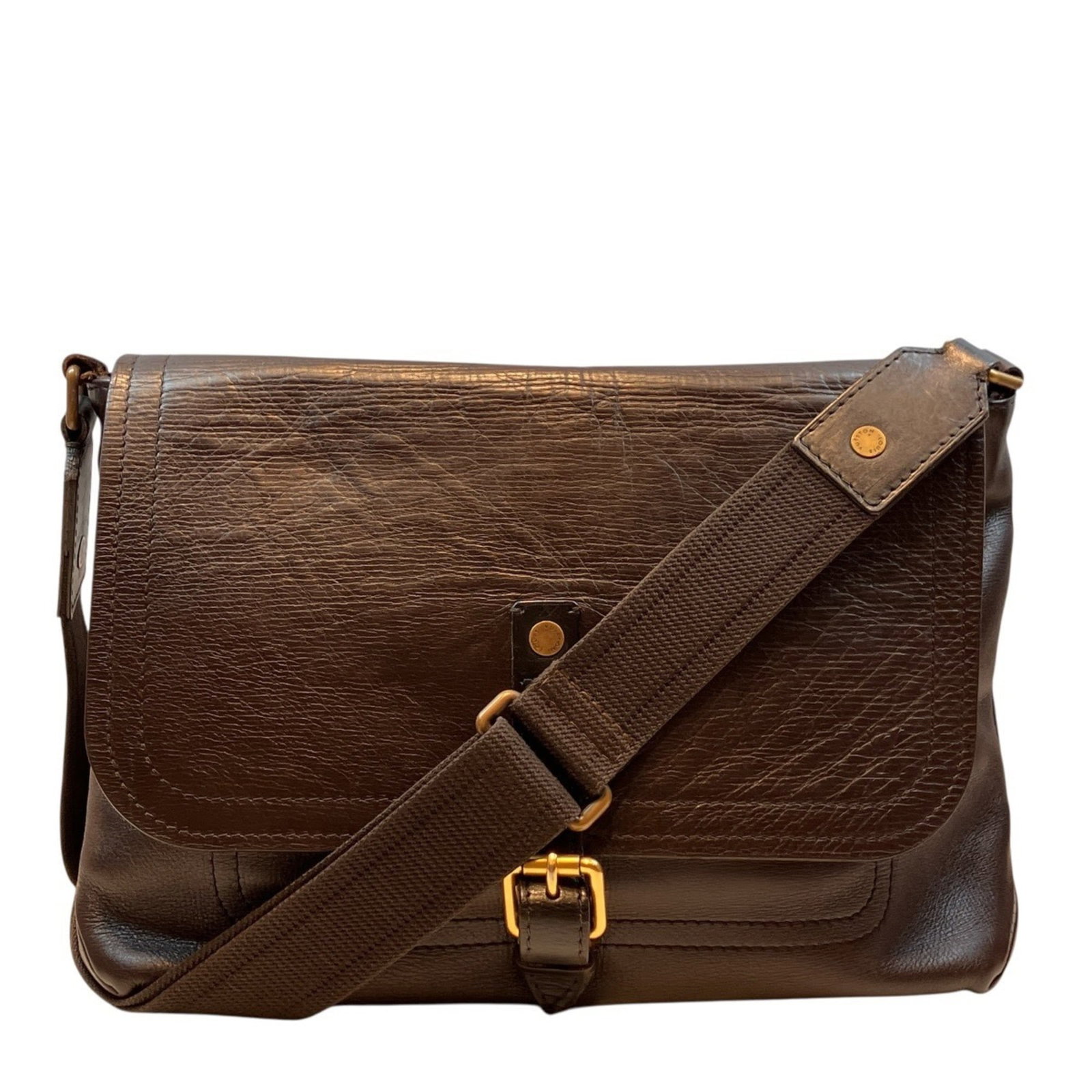 Louis Vuitton Messenger Bag Leather: Louis Vuitton Messenger Bag Leather Brown Leather Louis Vuitton Messenger Bag. This classic messenger bag features high-quality leather construction, measuring 26cm x 35cm x 10cm. With its timeless