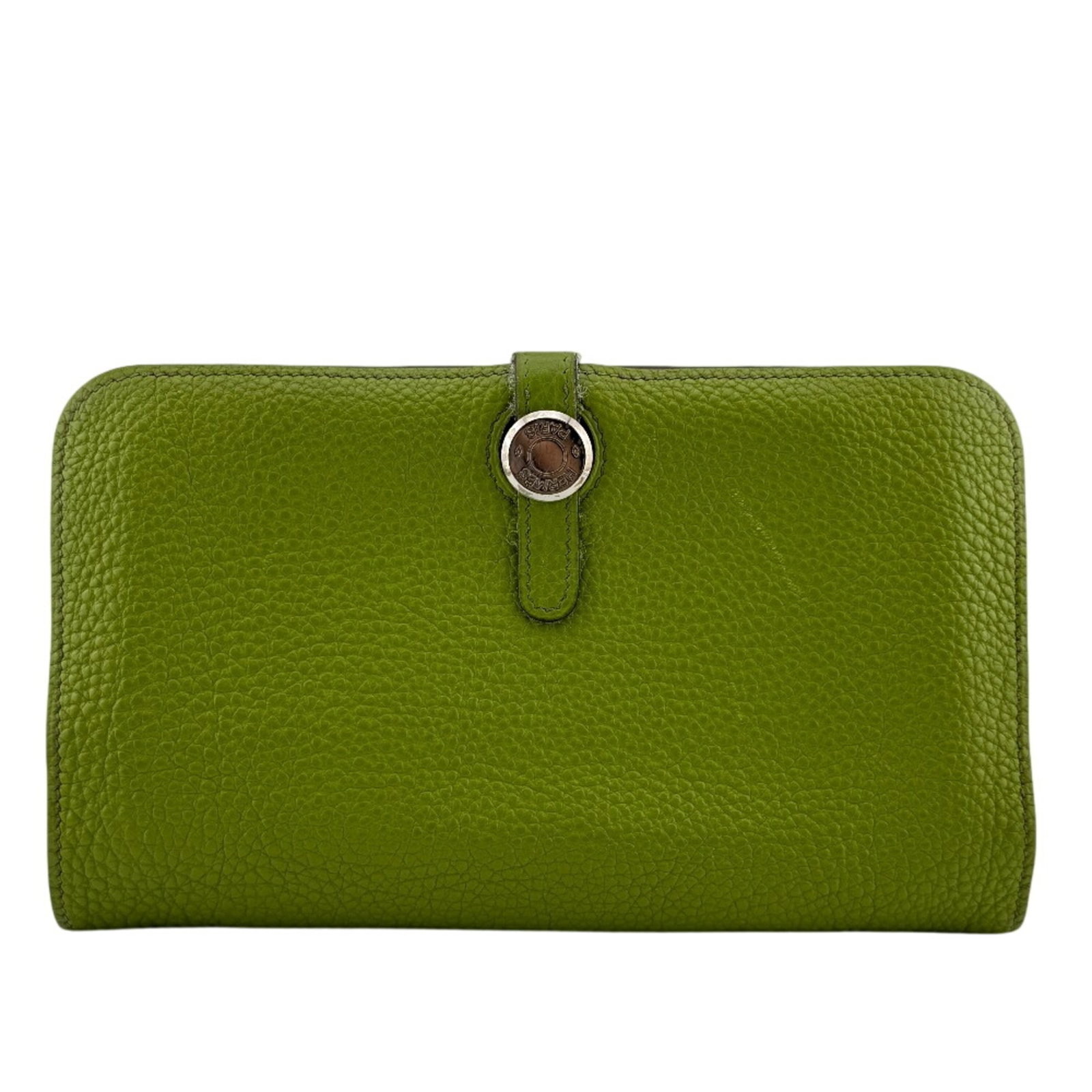 Hermes Taurillon Wallet Long Bi fold Clemence Leather: Hermes Taurillon Wallet Long Bi fold Clemence Leather Taurillon clemence leather gives this bi-fold wallet its distinctive texture and depth, while the green color adds a touch of elegance. Measuring