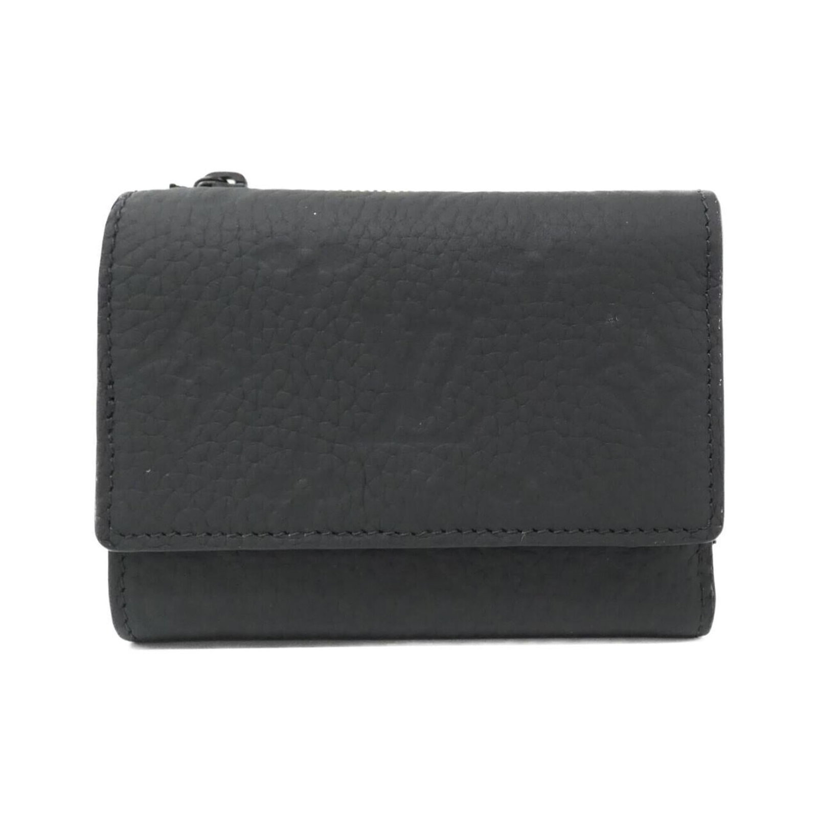 Leather wallet fold Louis Vuitton: Leather wallet fold Louis Vuitton Item Specifics: Brand: Louis Vuitton MPN: M82556 Type: Wallet (tri-fold) Gender: Men Material: Leather Leather/Fur Type: Calfskin Color: Black Size (HxWxD): 8cm x 11c