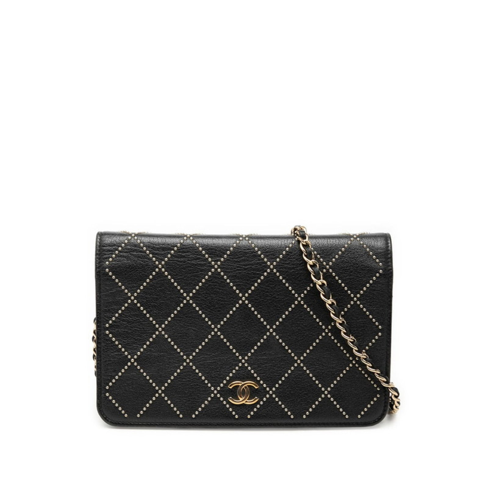 Shoulder Bag Leather Chanel: Shoulder Bag Leather Chanel Black Calfskin Leather Shoulder Bag from Chanel. This sleek and sophisticated shoulder bag features high-quality leather construction, with clean lines and classic design e
