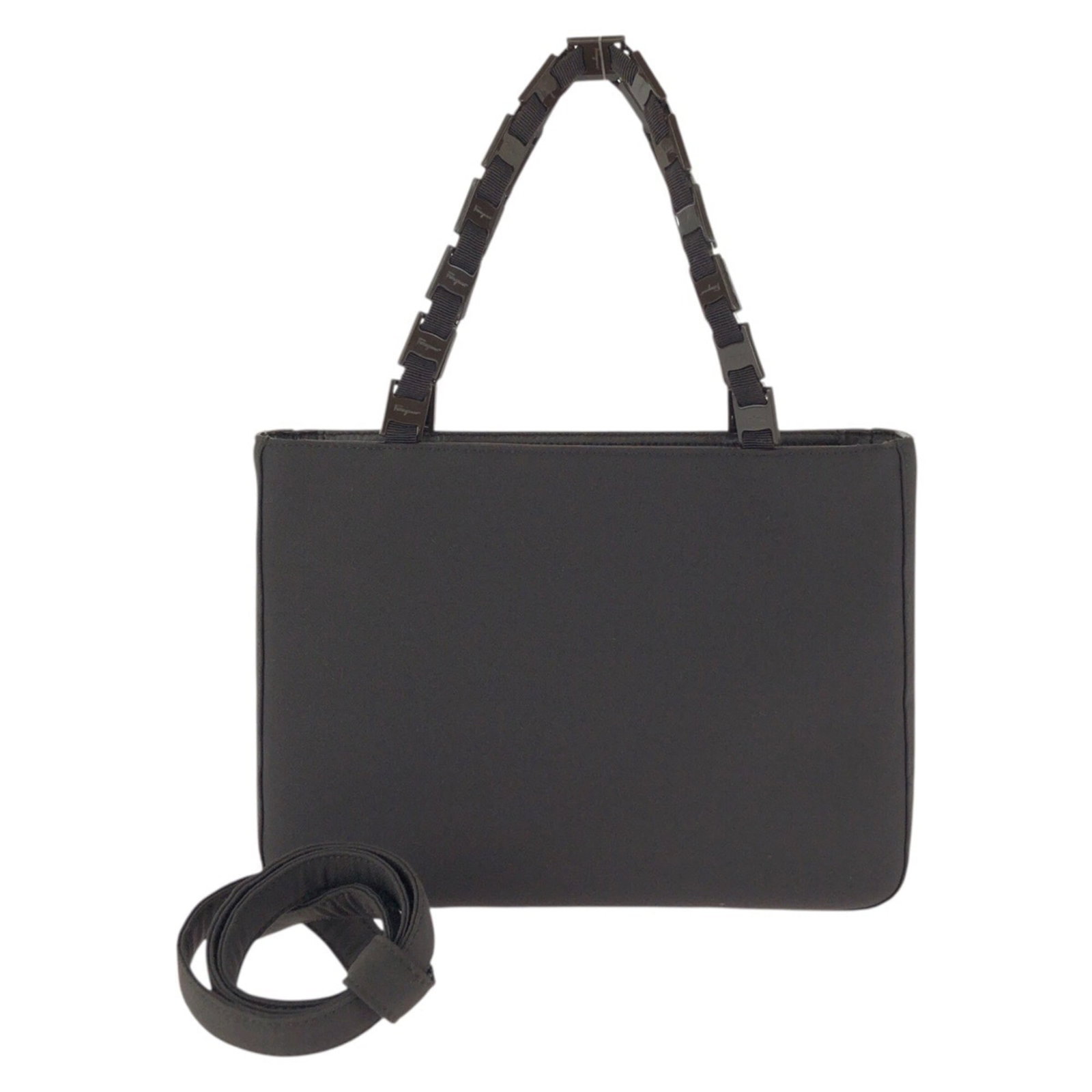 Nylon Leather Shoulder Bag Salvatore Ferragamo: Nylon Leather Shoulder Bag Salvatore Ferragamo Nylon Leather Shoulder Bag Salvatore Ferragamo features a unique blend of materials, combining the durability of nylon with the luxurious feel of