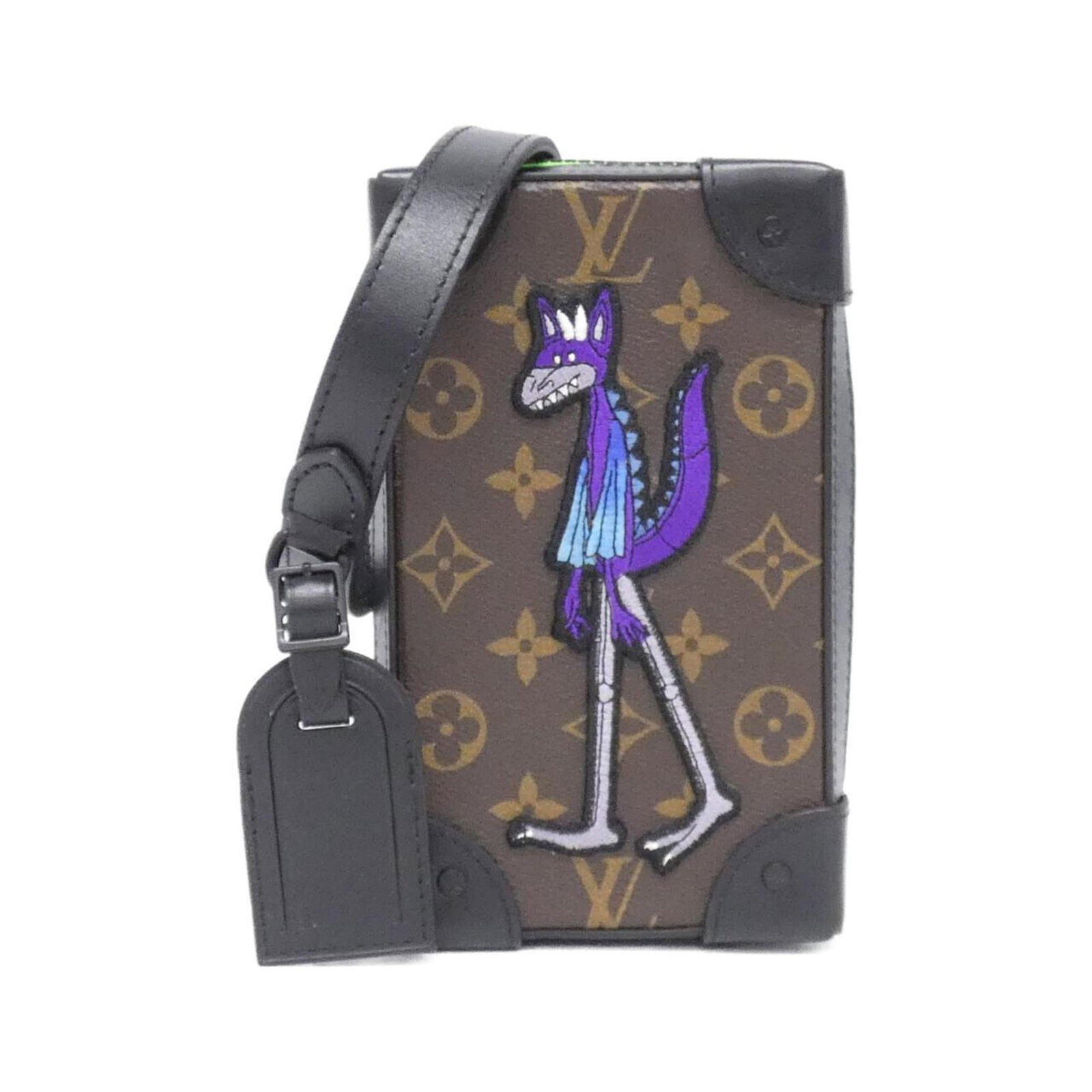 Shoulder bag coated canvas by Louis Vuitton: Shoulder bag coated canvas by Louis Vuitton Coated canvas by Louis Vuitton, featuring a signature and made from durable materials. This shoulder bag measures 19cm x 11cm x 5cm and comes with a name ta