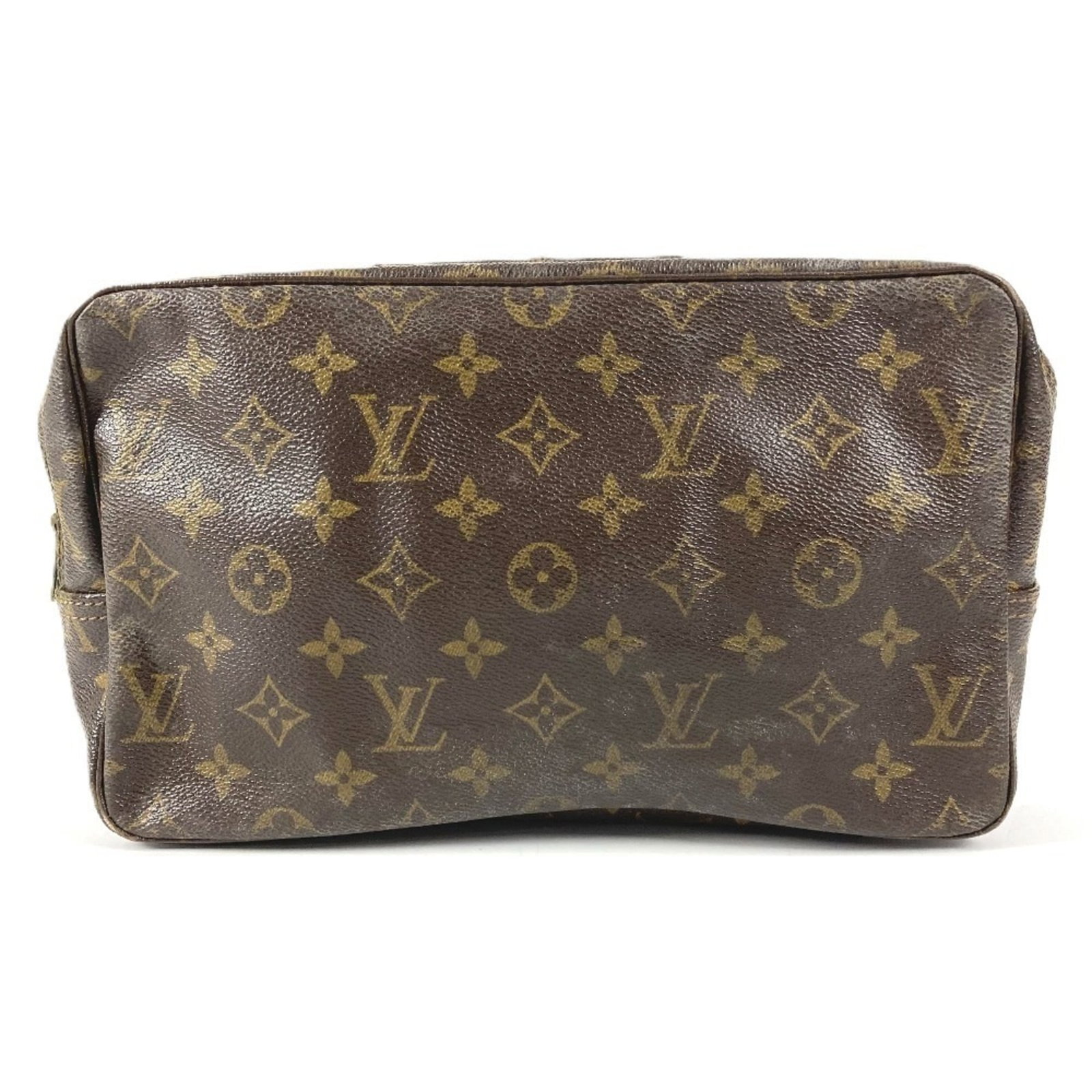 Canvas monogram pouch clutch bag Louis Vuitton: Canvas monogram pouch clutch bag Louis Vuitton Canvas monogram pouch clutch bag from Louis Vuitton, featuring the iconic brown monogram canvas design. This stylish and compact clutch measures 16cm x