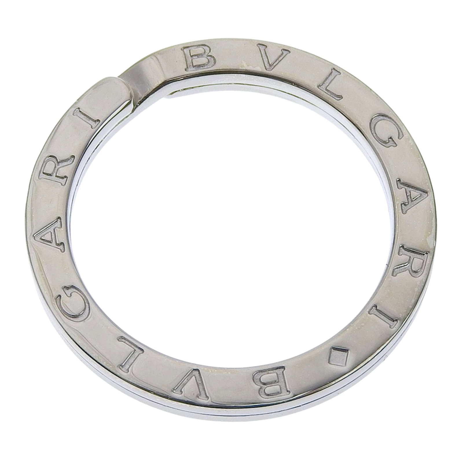 Keyring by Bvlgari silver 925: Keyring by Bvlgari silver 925 Silver 925 Bvlgari keyring with sleek design and precise craftsmanship. Made from high-quality silver, this elegant accessory is both durable and refined. A stylish