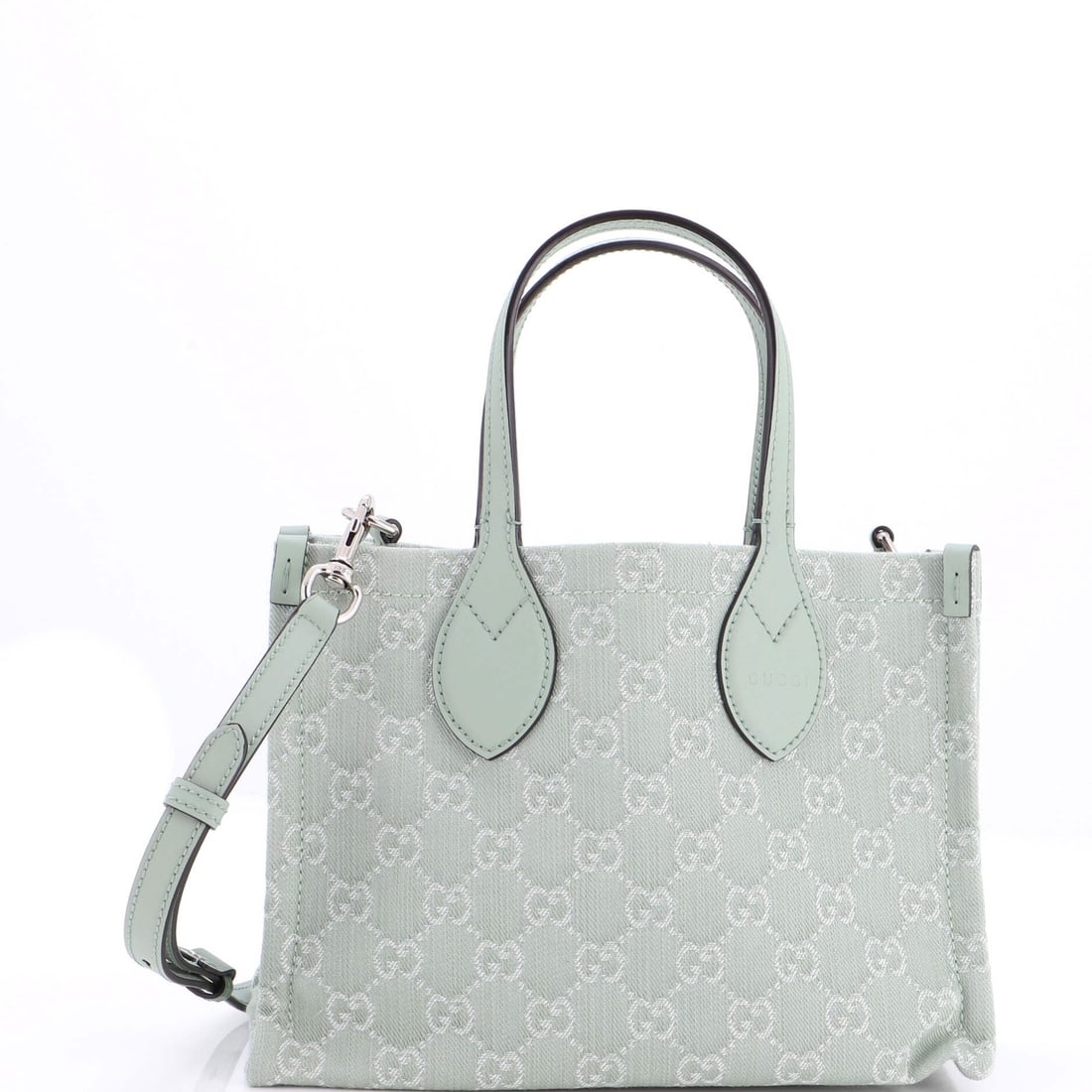 Gucci Ophidia Shopper Tote GG Denim Medium: Gucci Ophidia Shopper Tote GG Denim Medium Gucci Ophidia Shopper Tote GG Denim Medium features a unique green denim exterior with signature Gucci hardware. This medium-sized tote boasts classic style