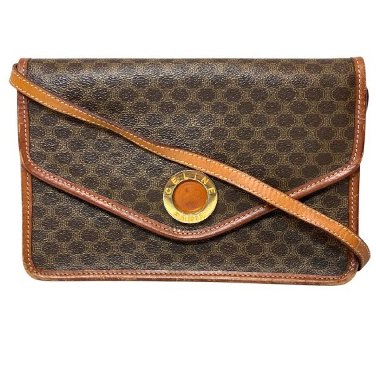 Celine bag leather: Celine bag leather Brown Celine bag leather is made from high-quality material, measuring 17cm x 23cm x 6cm in size. This classic shoulder bag features a timeless design and rich brown color, perfect