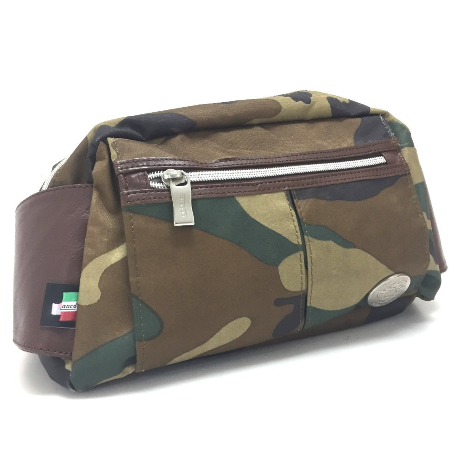 Orobianco Fanny Pack Nylon Leather: Orobianco Fanny Pack Nylon Leather Nylon and leather blend creates a durable and versatile fanny pack, available in two earthy tones. The silver zipper closure adds a touch of modern sophistication to