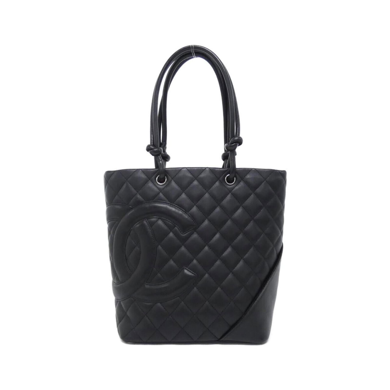 Leather Handbag Chanel: Leather Handbag Chanel Leather Handbag Chanel, made from high-quality Calfskin, features sleek black leather and silver hardware for a timeless look. This stylish bag measures 24cm x 27cm x 12cm, maki
