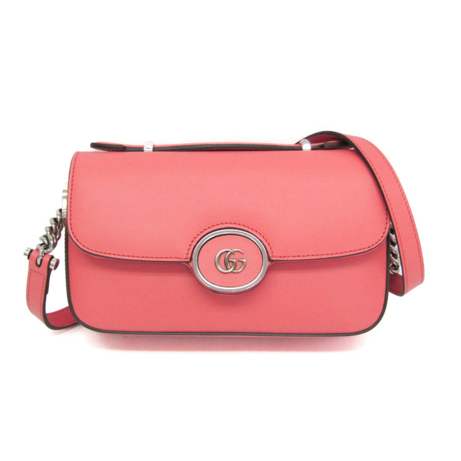 Gucci Shoulder Bag Leather: Gucci Shoulder Bag Leather The Gucci Double G shoulder bag features a striking pink leather exterior with a push lock closure and an inner zipper pocket. Measuring 13cm x 22cm x 5cm, this stylish acce