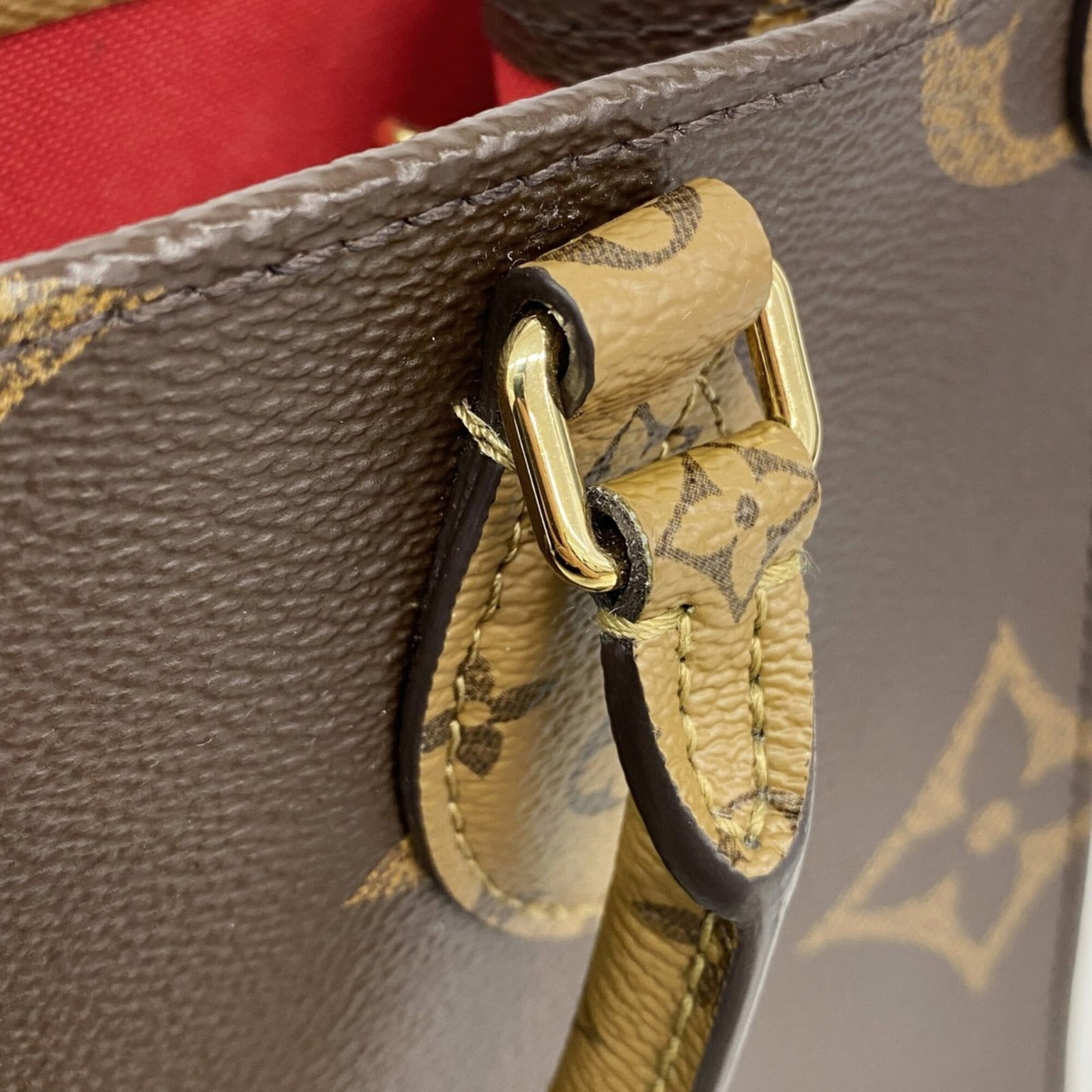 Louis Vuitton Handbag - 8