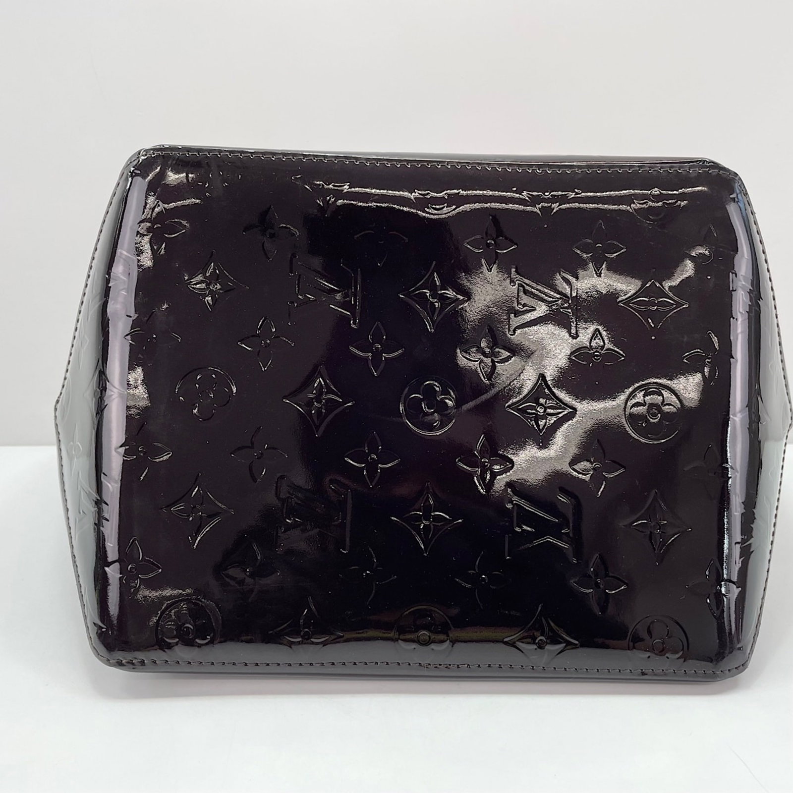 Louis Vuitton Handbag - 7
