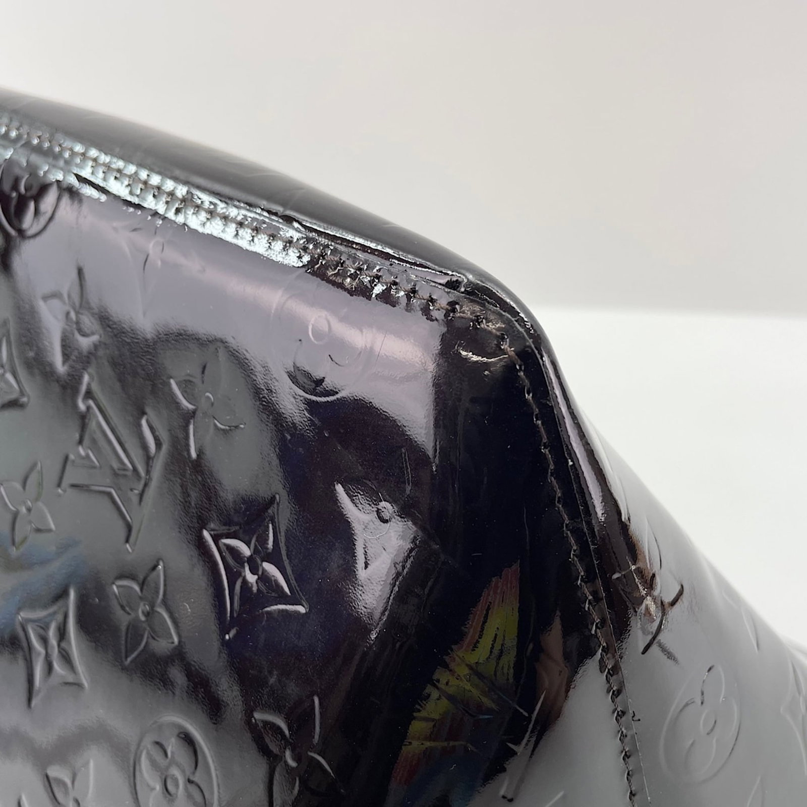 Louis Vuitton Handbag - 9