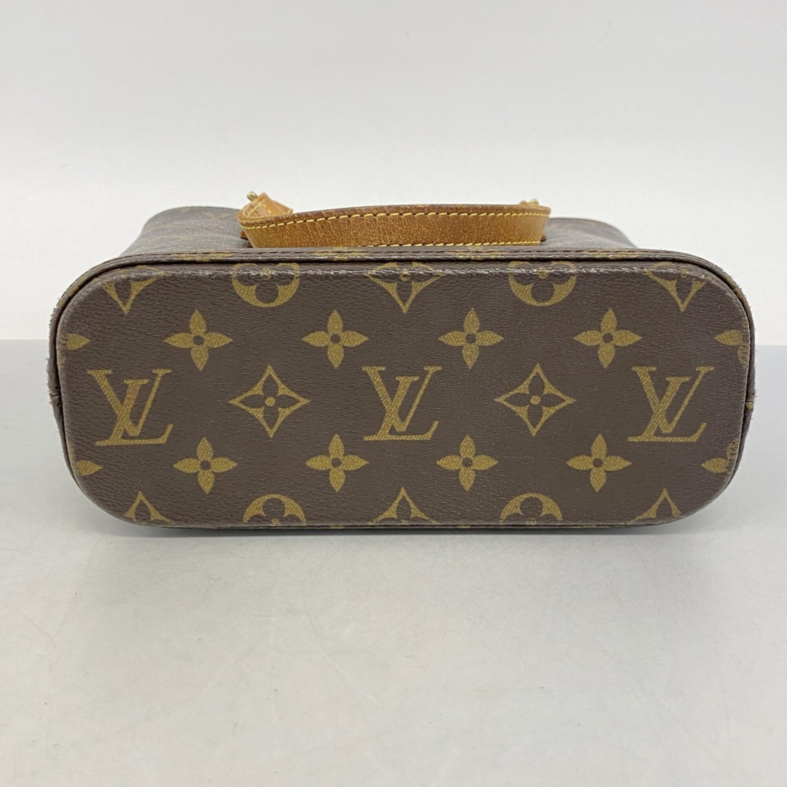 Louis Vuitton Handbag - 3