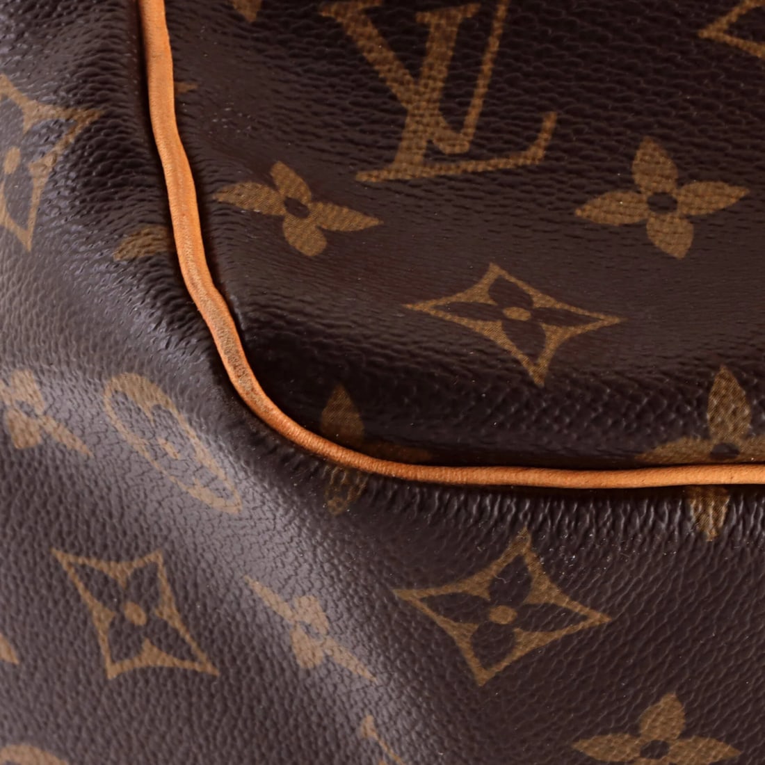 Louis Vuitton Monogram Canvas Keepall Bag - 7