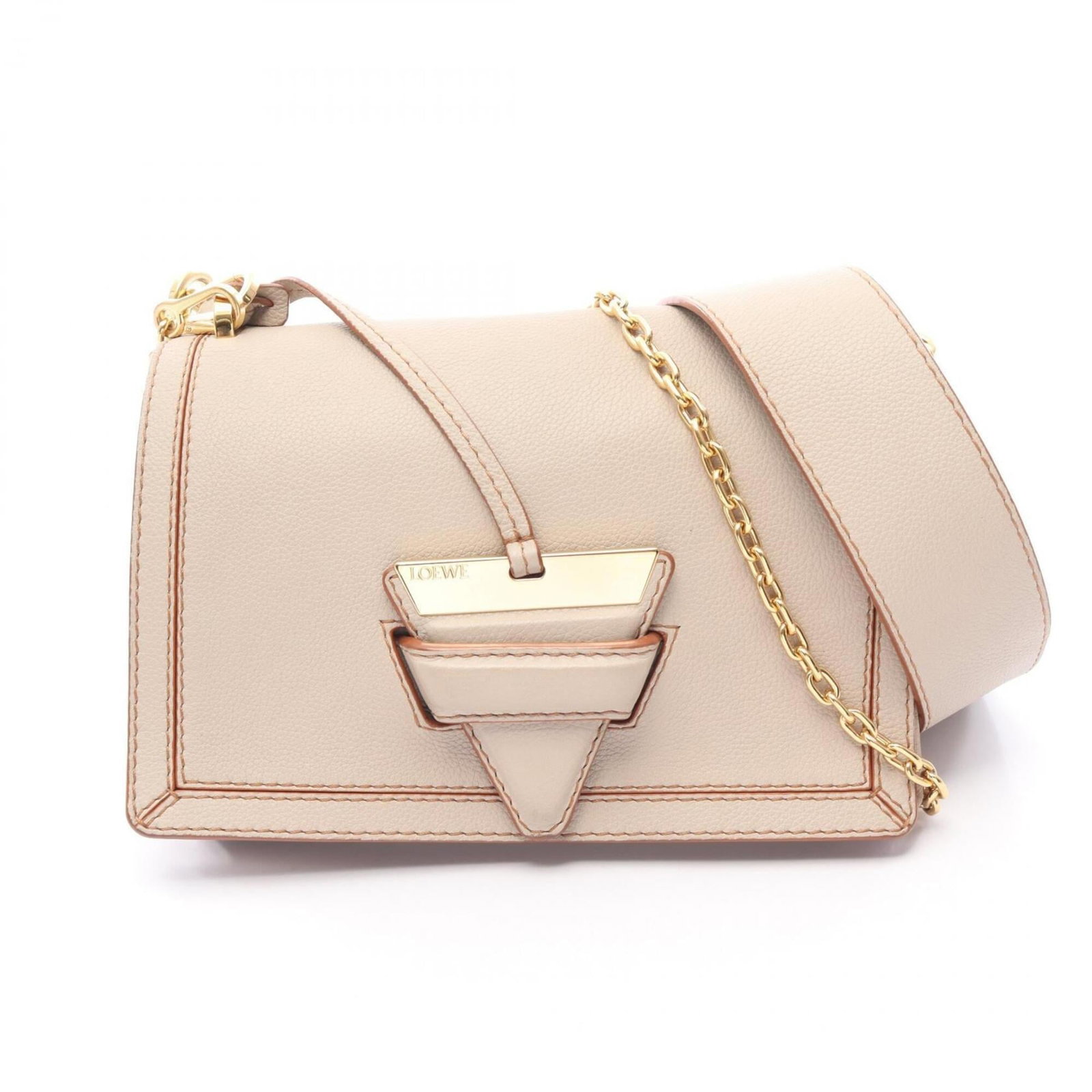 Loewe Handbag Shoulder Bag Leather: Loewe Handbag Shoulder Bag Leather Loewe Handbag Shoulder Bag Leather in Beige. This shoulder bag features high-quality leather construction, measuring 17cm x 24.5cm x 8cm, making it a stylish and com