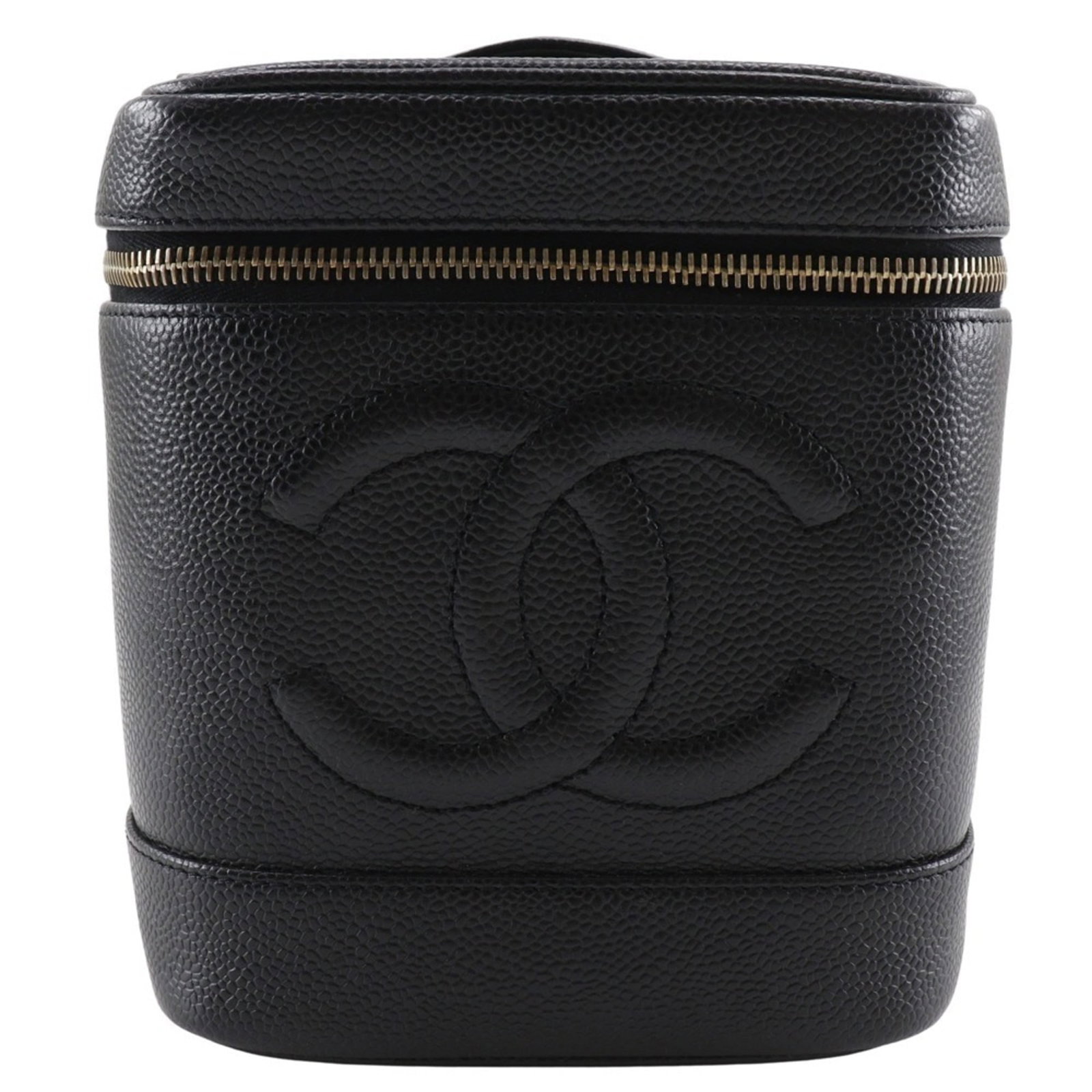 Caviar leather Chanel pouch handbag: Caviar leather Chanel pouch handbag Caviar leather Chanel pouch handbag in black, featuring a sleek and sophisticated design. This stylish accessory boasts a compact size with dimensions of 17cm x 15c