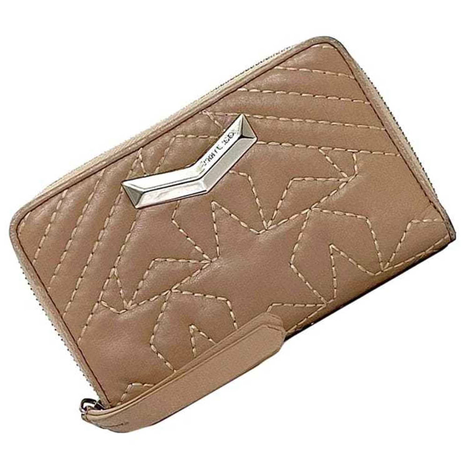 Jimmy Choo Wallet (Bi-Fold) Leather: Jimmy Choo Wallet (Bi-Fold) Leather Pink beige leather bi-fold wallet from Jimmy Choo, featuring a classic design with clean lines and elegant proportions. This stylish wallet measures 9.5cm x 15cm x
