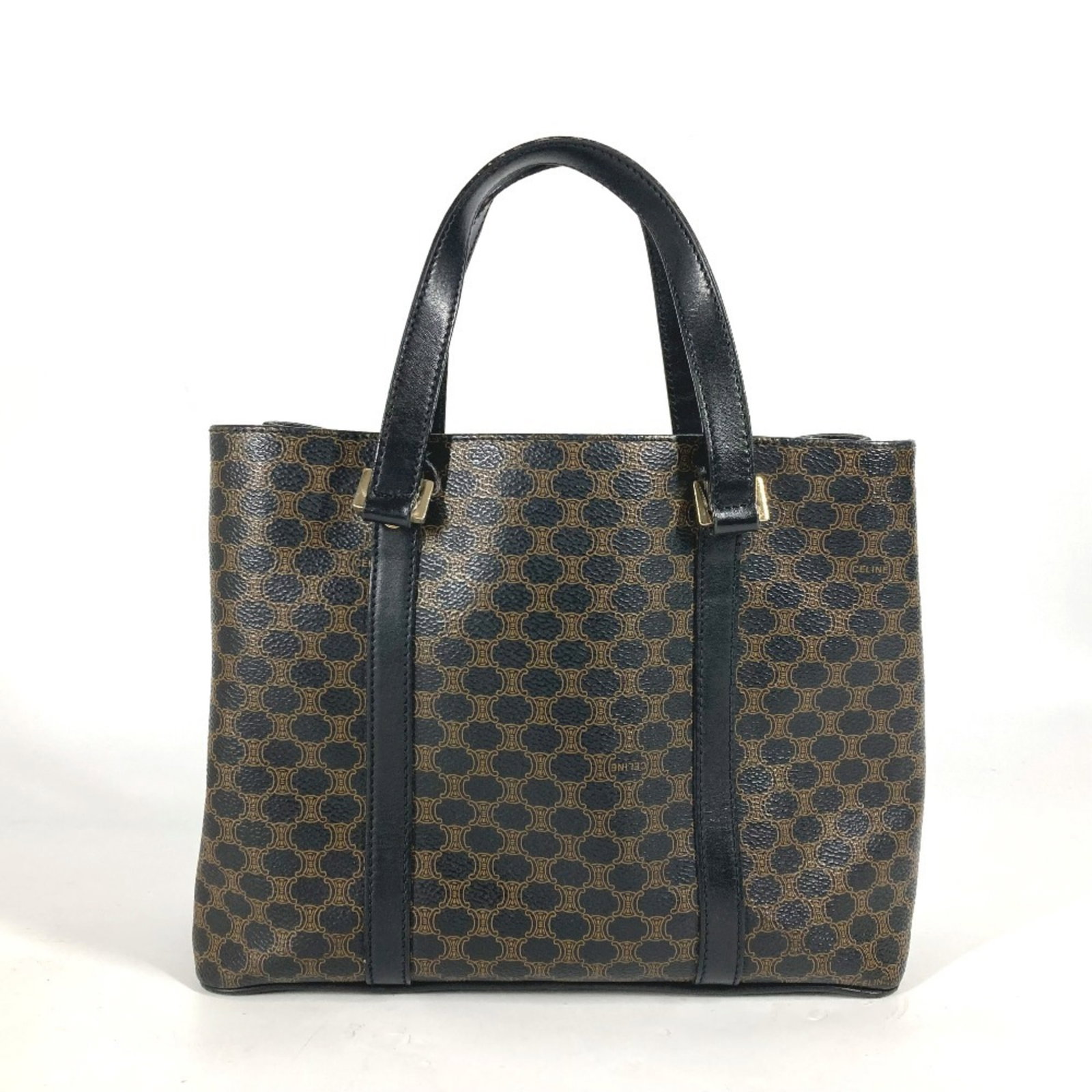 Celine Leather Pvc Tote Bag: Celine Leather Pvc Tote Bag The Celine Leather PVC Tote Bag features a unique blend of materials, combining the durability of PVC with the luxurious feel of leather. Measuring 19.5cm x 25.5cm x 10cm,
