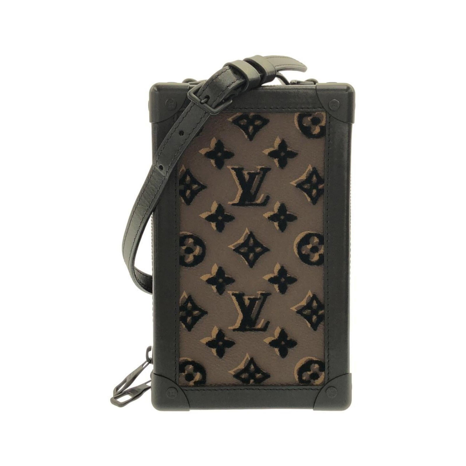Shoulder bag coated canvas by Louis Vuitton: Shoulder bag coated canvas by Louis Vuitton Coated canvas by Louis Vuitton, a classic shoulder bag with a timeless design. Measuring 20cm x 13cm x 8cm, it features a sleek black and marron color
