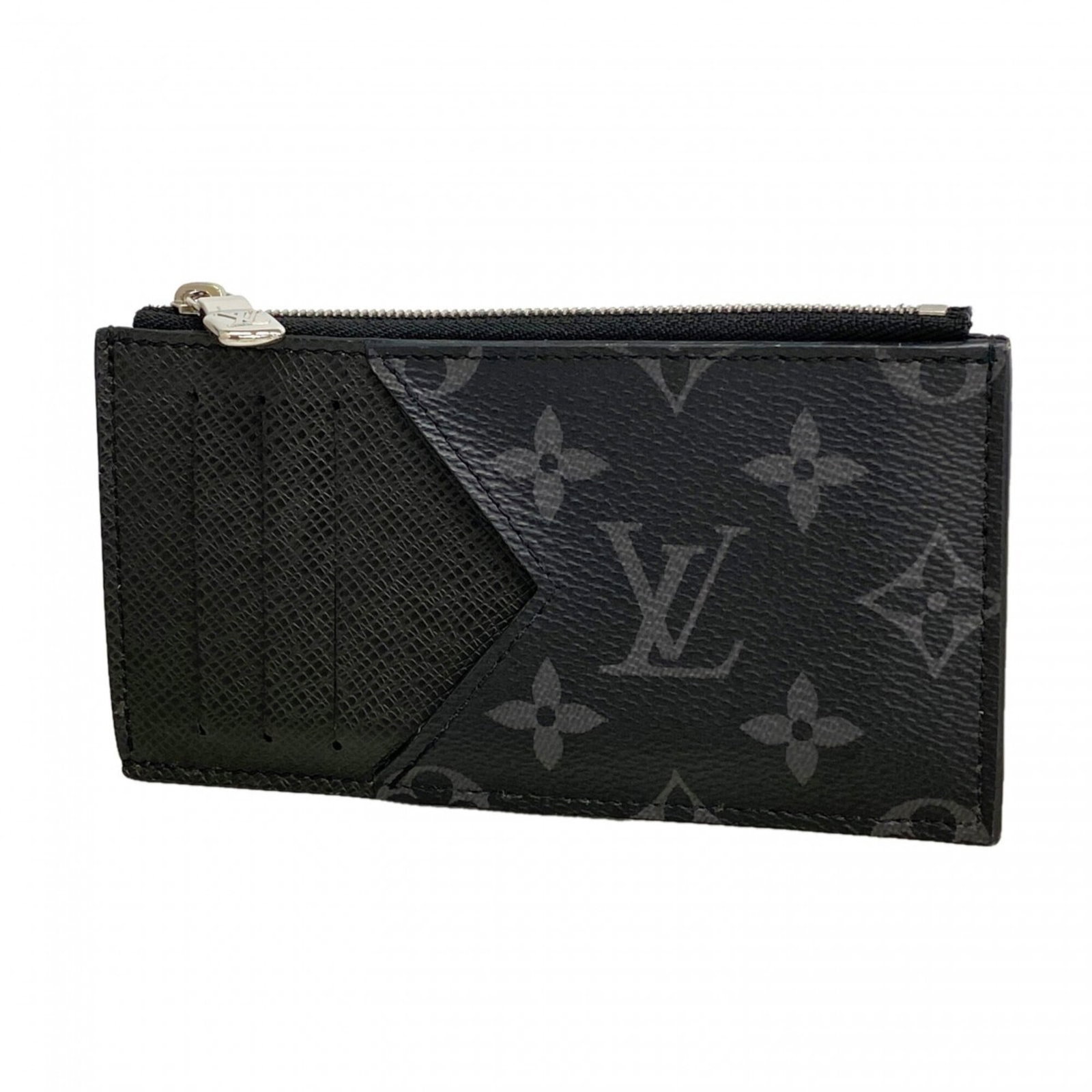 Coin purse from Louis Vuitton: Coin purse from Louis Vuitton Black Louis Vuitton coin purse with sleek design and precise measurements, measuring 8cm x 14.5cm x 5.00mm. This compact case features a classic style that complements
