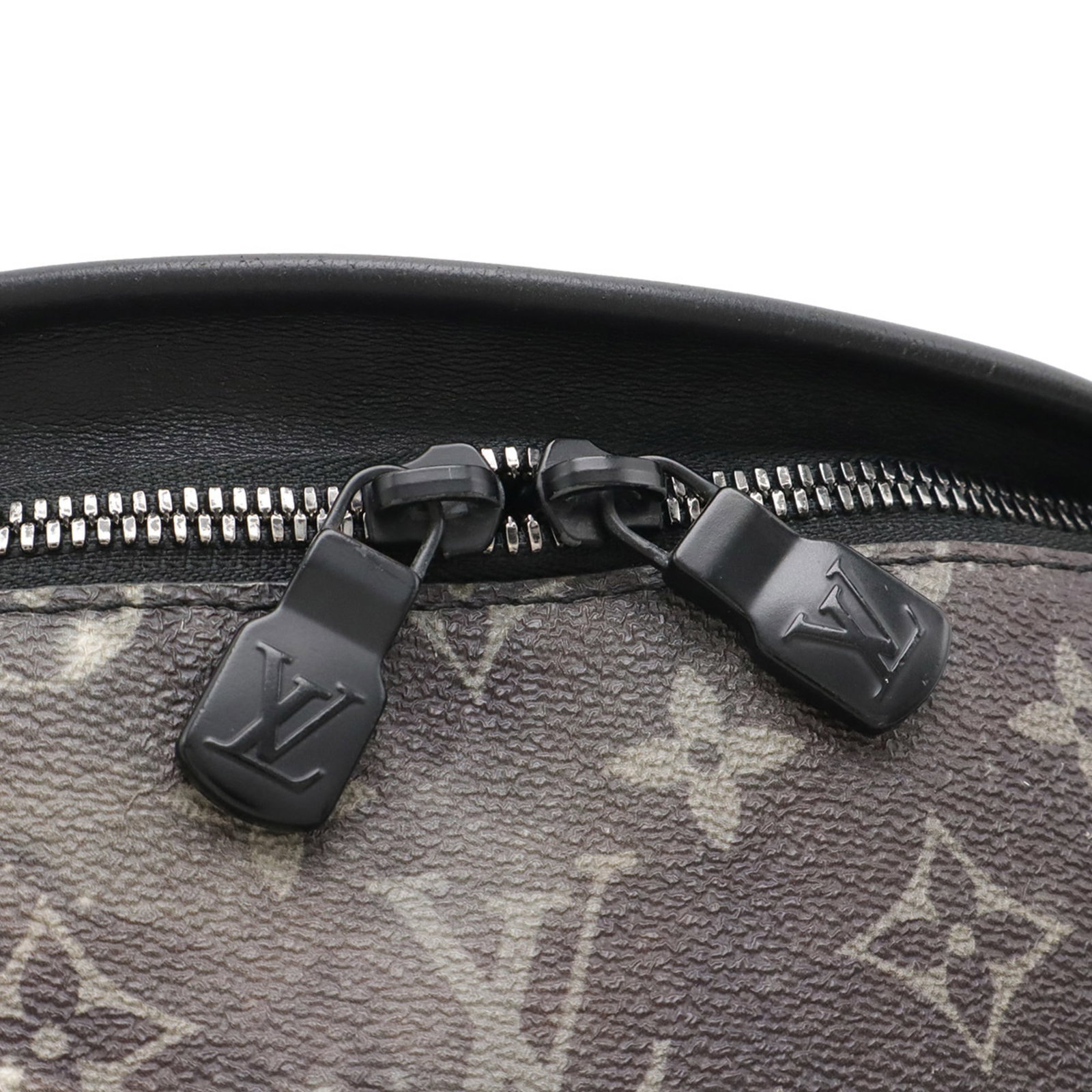 Leather Monogram Pouch Louis Vuitton - 6