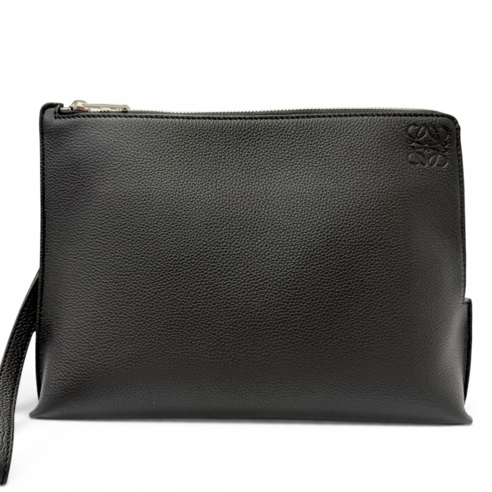 Clutch Leather Bag Loewe: Clutch Leather Bag Loewe Black Clutch Leather Bag by Loewe, measuring 20cm x 29.5cm x 5cm, features high-quality leather construction and a sleek design. The bag's compact size makes it ideal for