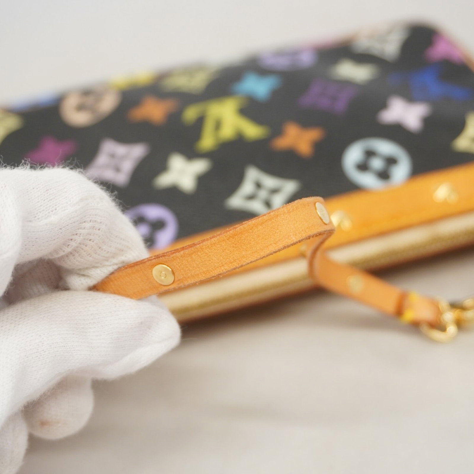 Vuitton Pouch Louis - 11