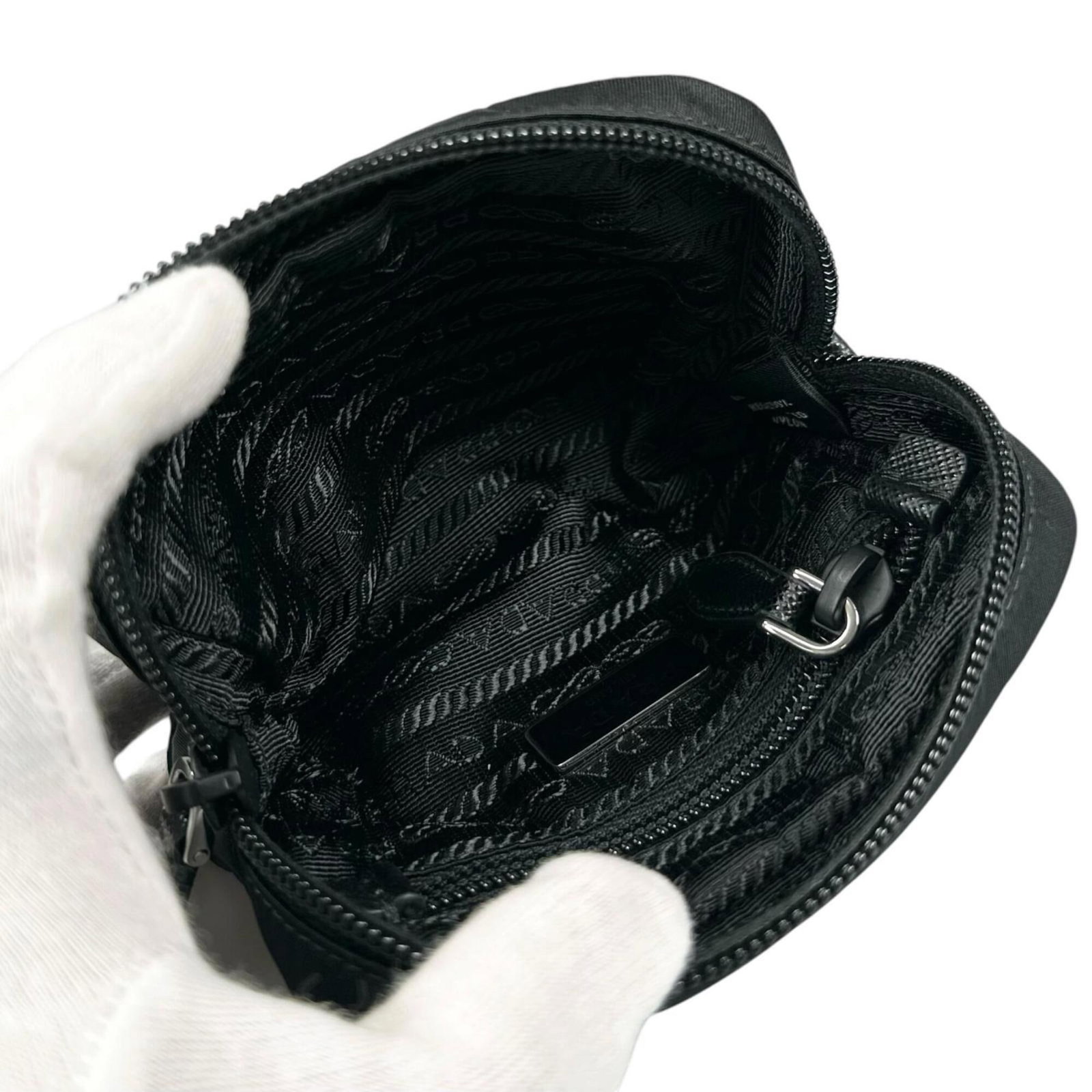 Nylon Pouch Prada - 5