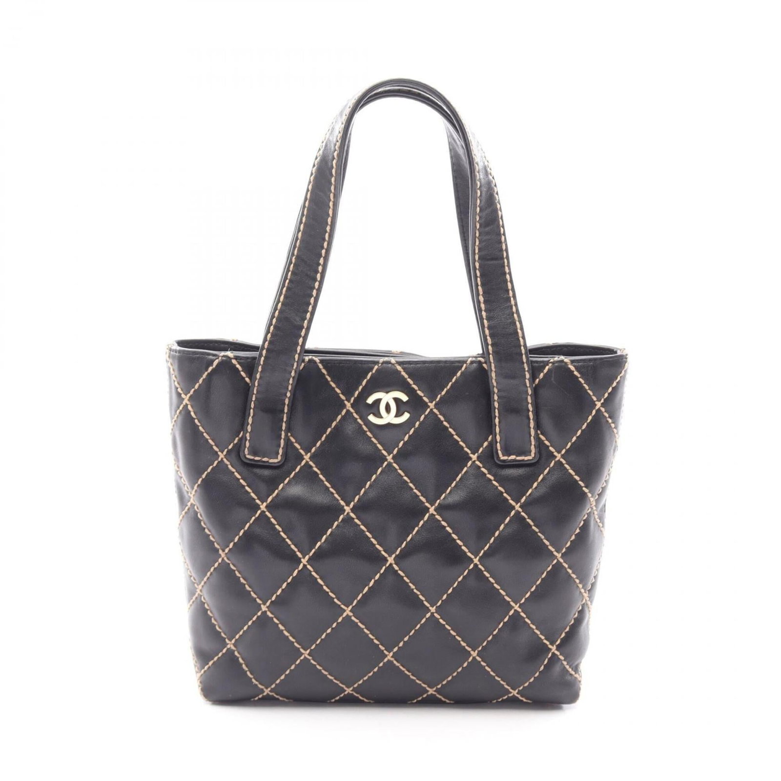 Handbag tote leather bag Chanel: Handbag tote leather bag Chanel Black leather tote bag from the Chanel brand, featuring gold hardware and measuring 23cm x 23cm x 8cm. This stylish handbag boasts a classic design with clean lines