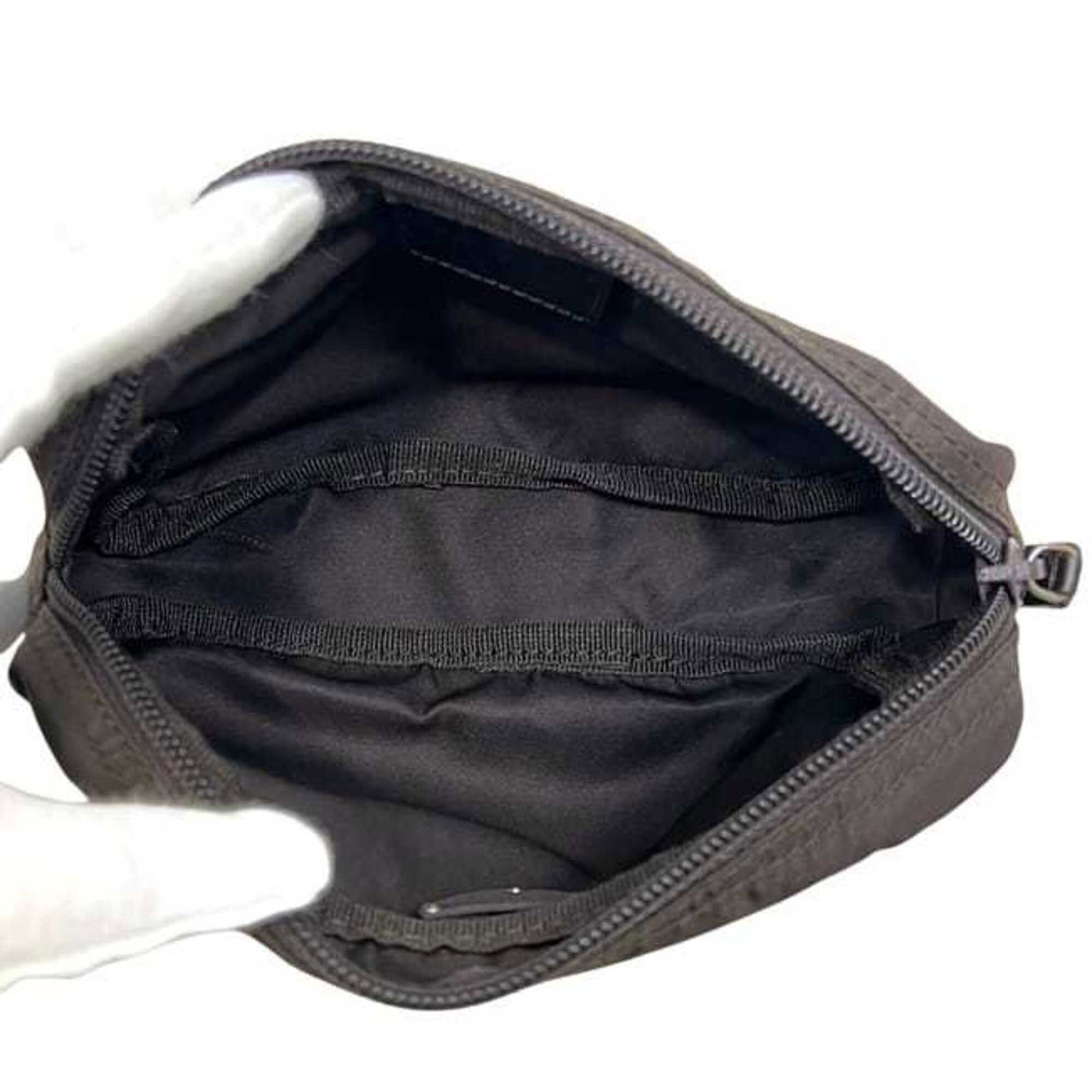 Nylon Pouch Prada - 4