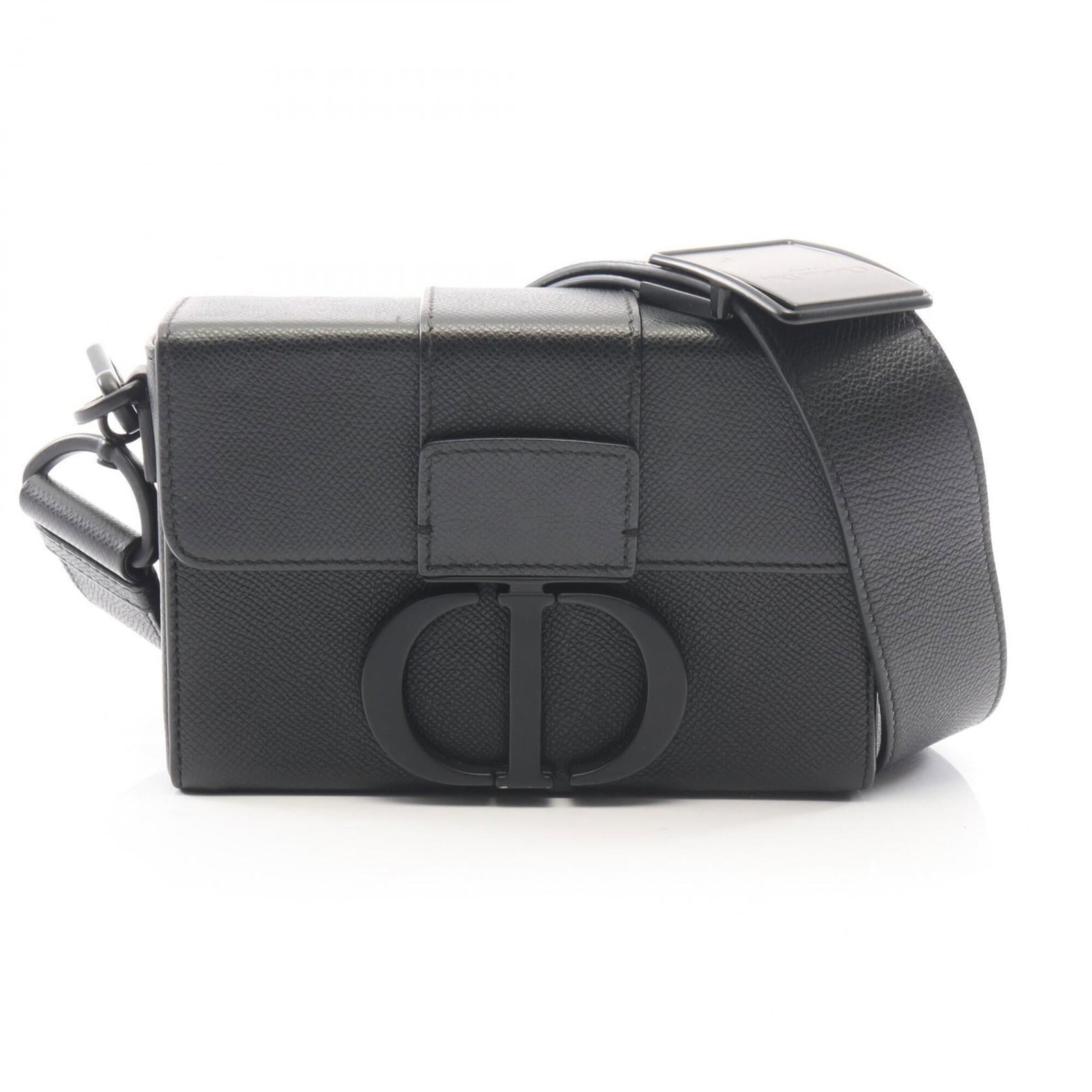 Shoulder bag leather by Christian Dior: Shoulder bag leather by Christian Dior Black leather shoulder bag by Christian Dior, measuring 12cm x 17.5cm x 5cm, bears a signature. This stylish accessory features high-quality leather