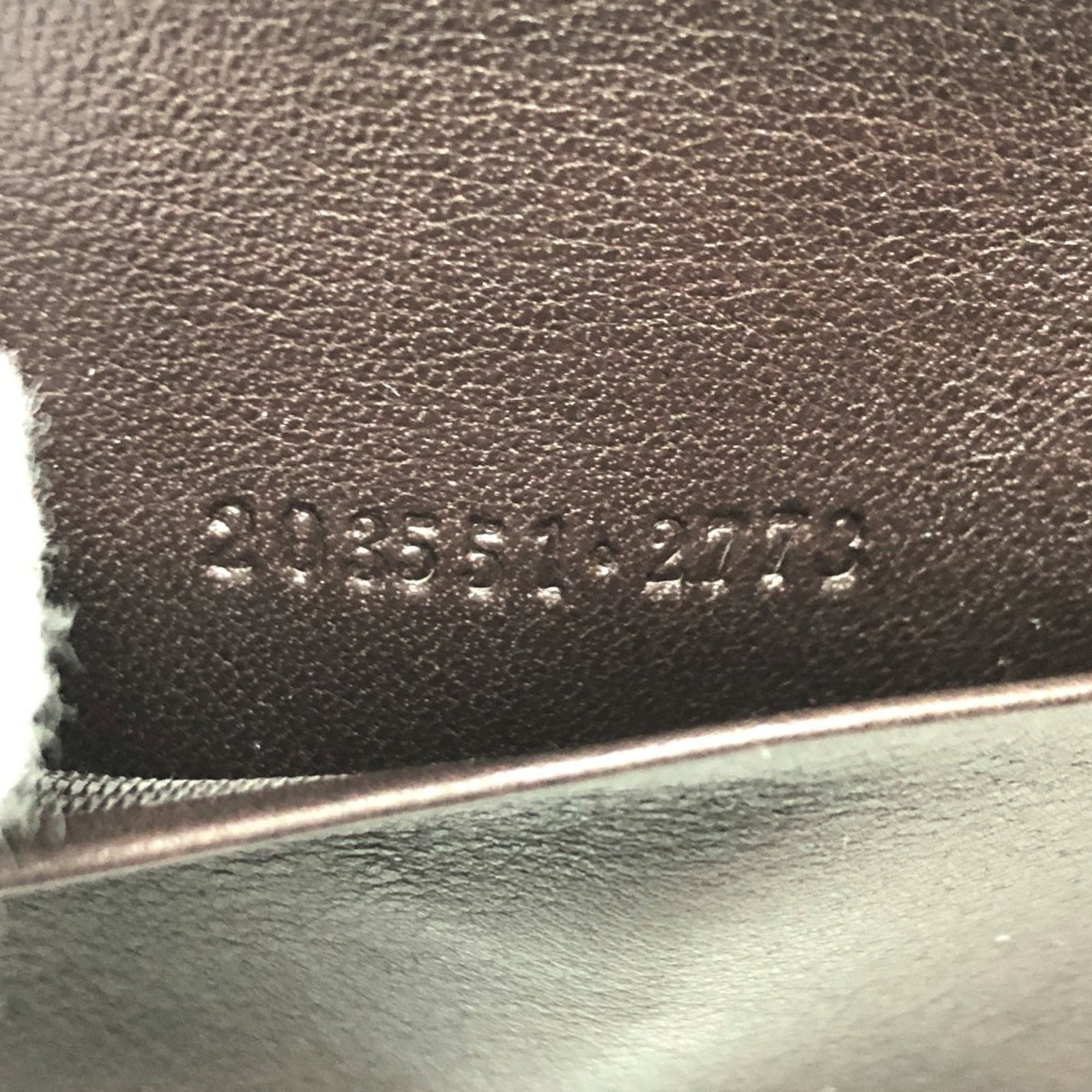 Keycase Leather by Gucci - 11