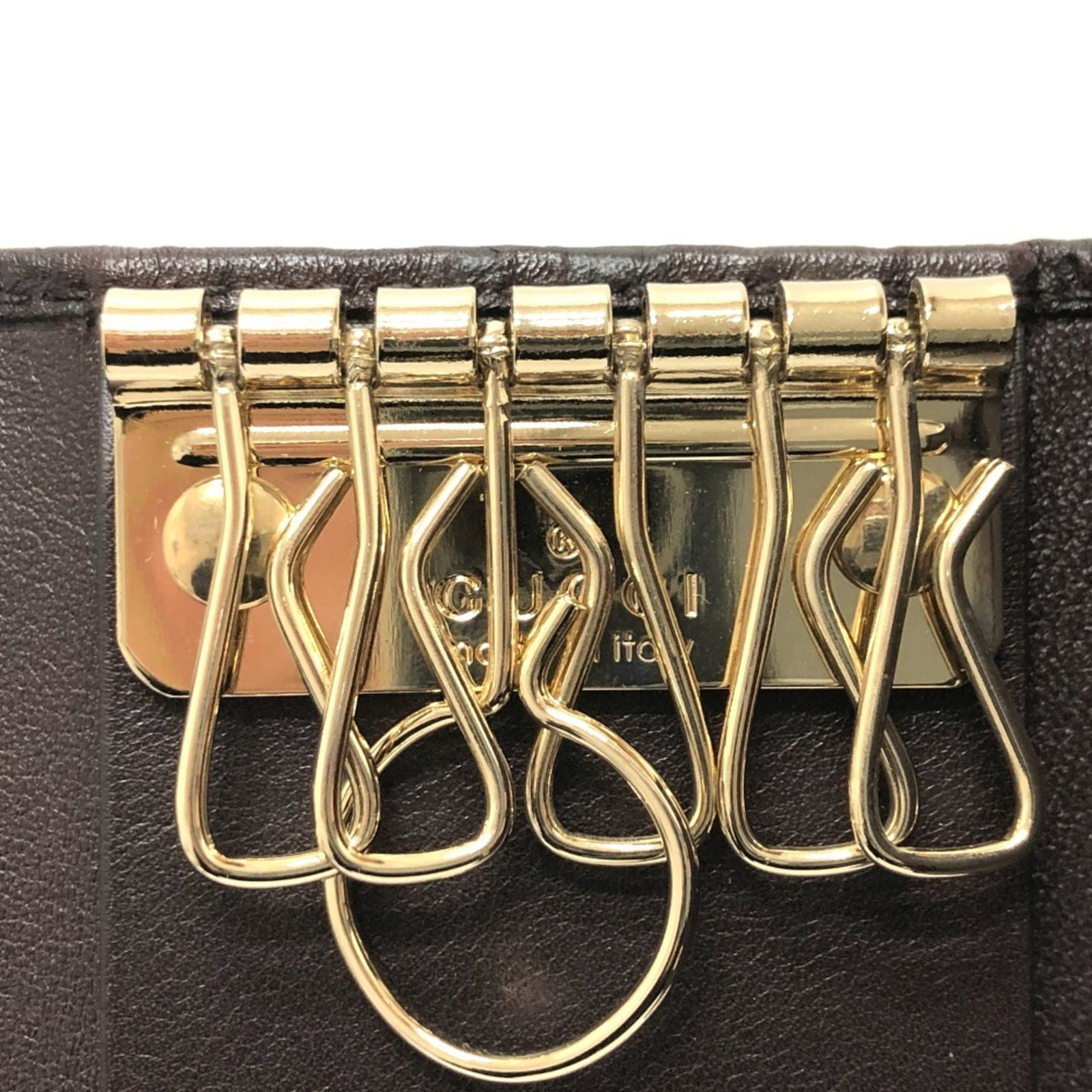 Keycase Leather by Gucci - 8