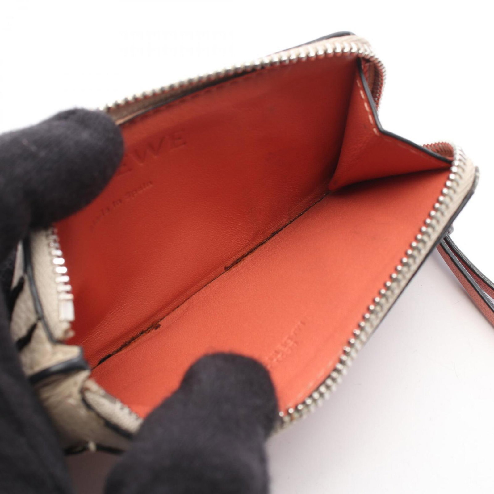 Card case leather from Loewe - 3