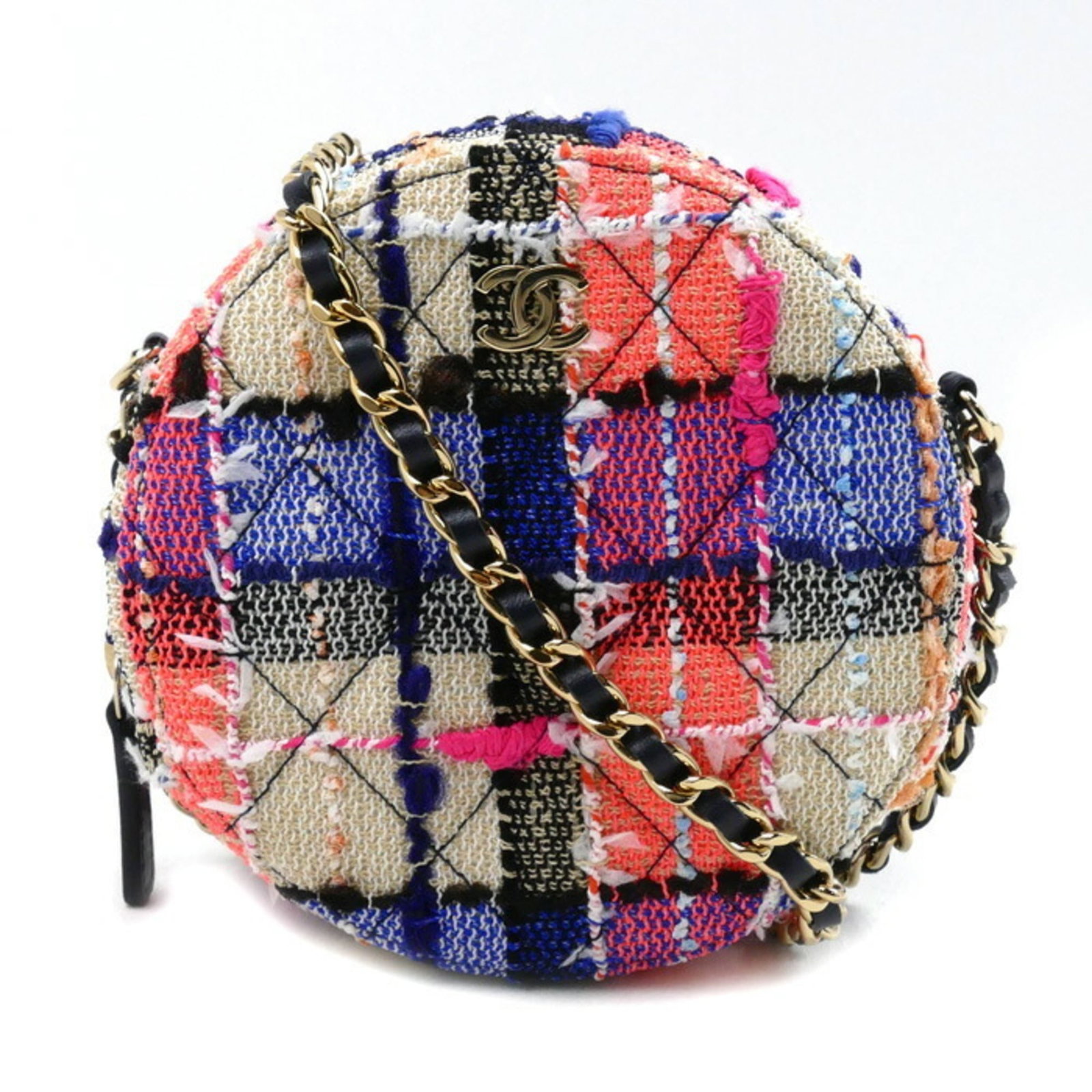 Tweed Chanel Bag Shoulder: Tweed Chanel Bag Shoulder Tweed Chanel Bag Shoulder - A stylish and versatile shoulder bag made from high-quality tweed, featuring gold hardware and a multi-color design. Measuring 12cm x 12cm x 6cm, 