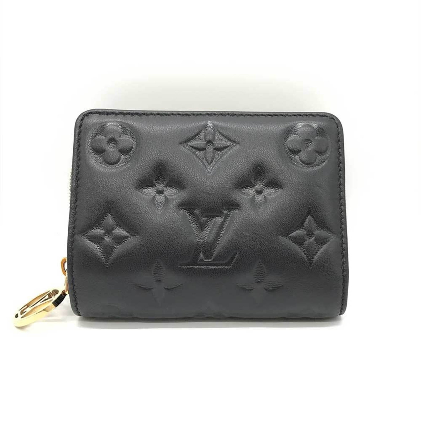 Louis Vuitton Wallet (Bi-Fold) Monogram Mat: Louis Vuitton Wallet (Bi-Fold) Monogram Mat Black Monogram Mat Louis Vuitton Bi-Fold Wallet with signature. This bi-fold wallet features the iconic monogram mat pattern and bears a signature. Made fro