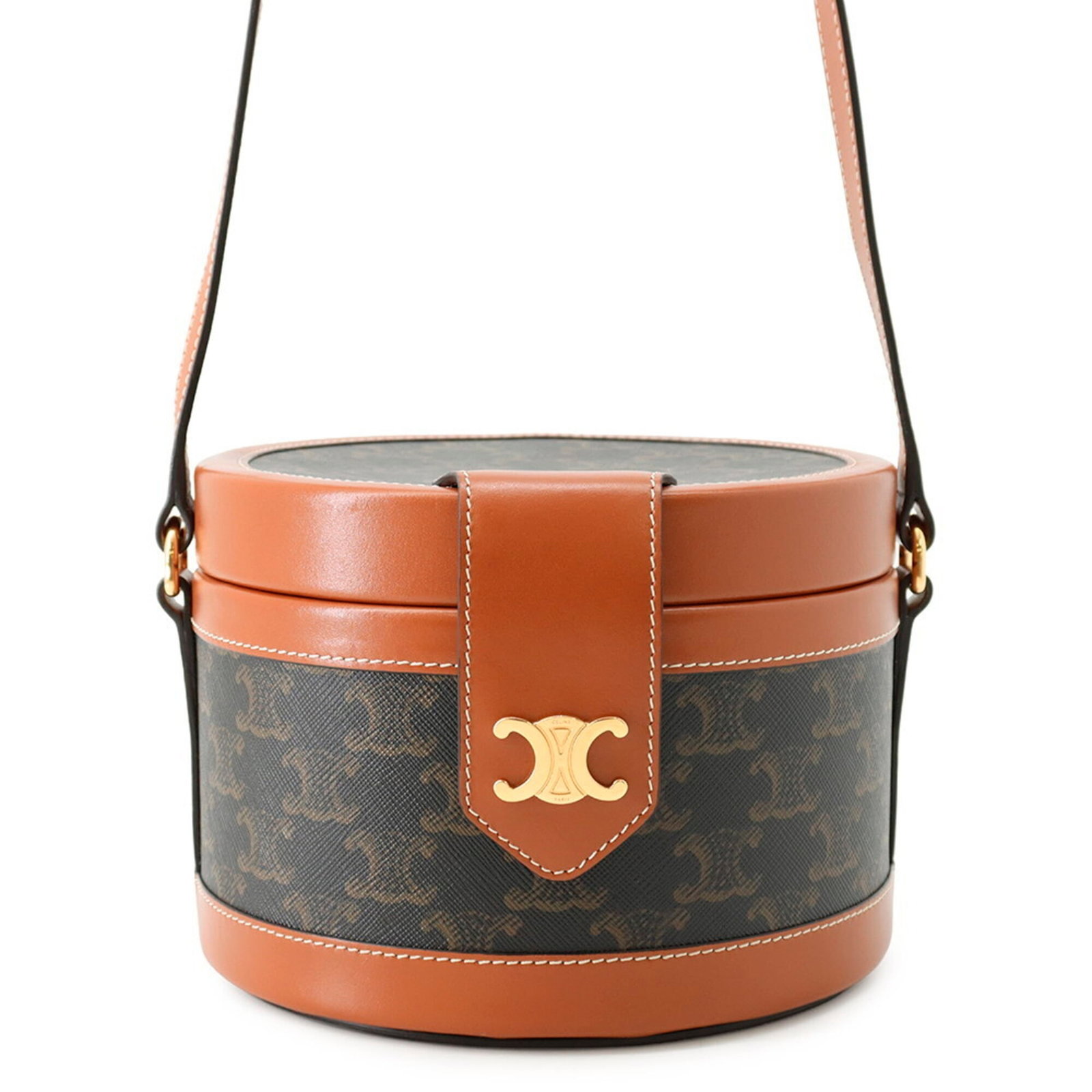 Celine Handbag Shoulder Bag Pvc Leather: Celine Handbag Shoulder Bag Pvc Leather PVC and leather combine in this Celine shoulder bag, featuring gold hardware and a flap closure. The bag measures 12cm x 17.5cm x 17.5cm and weighs 730g, with a