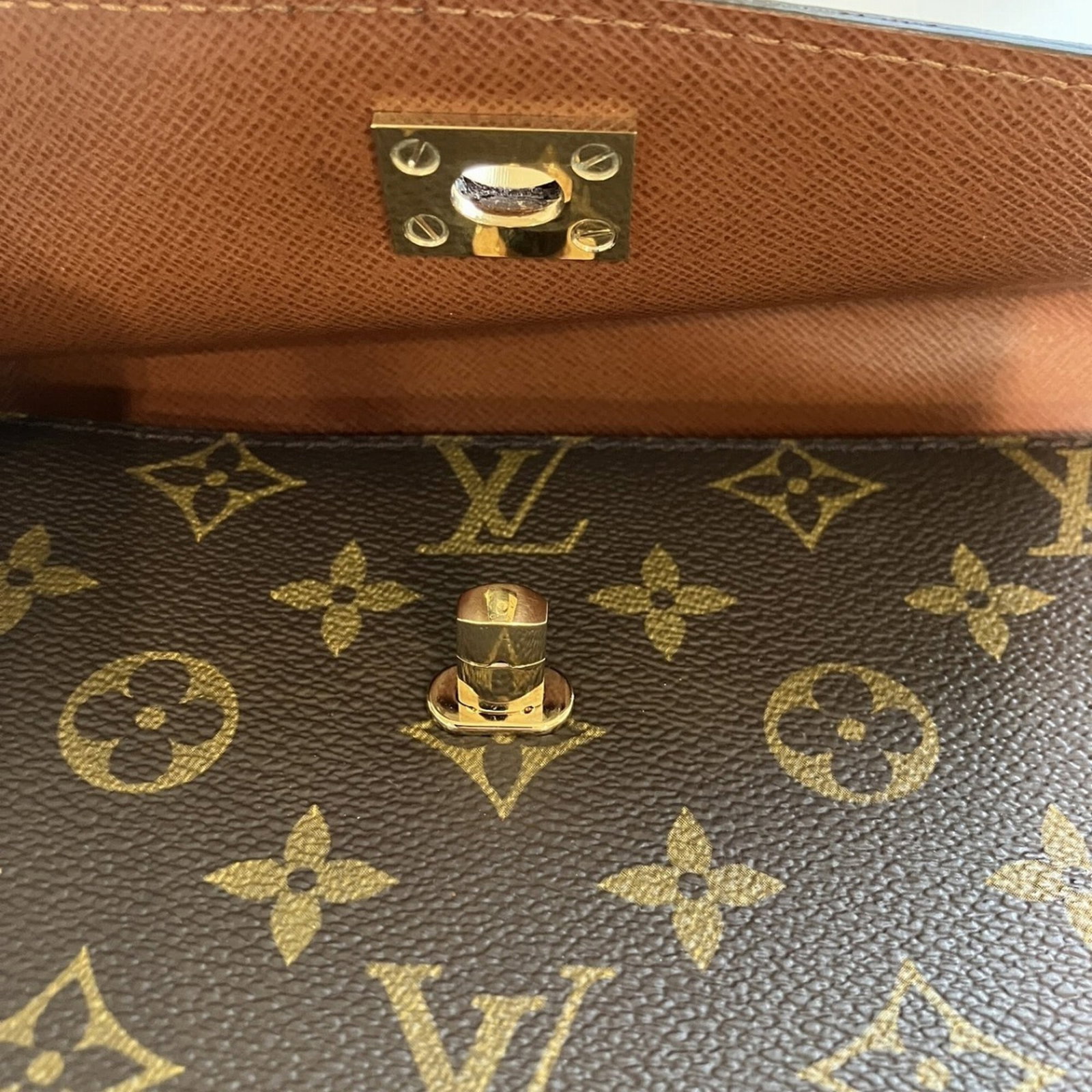 Louis Vuitton Handbag Monogram - 8